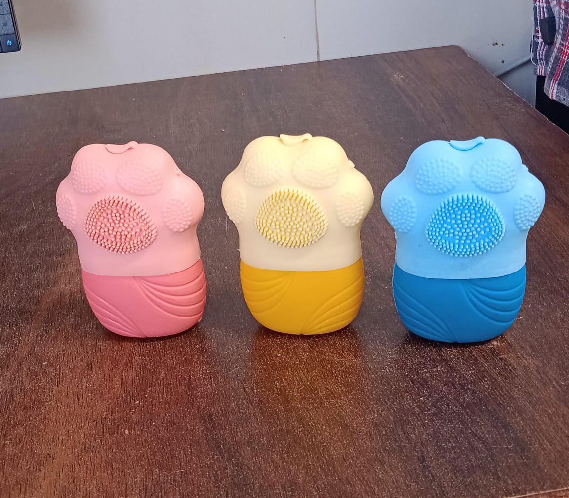Silicone Face Ice Cubes (1 pc) - Springkart 