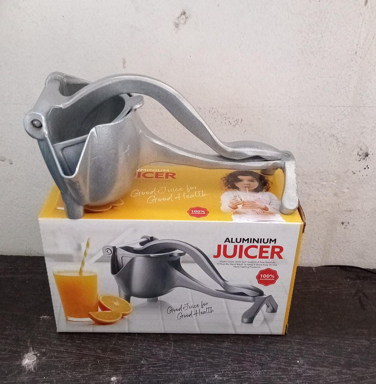 MANUAL ALUMINIUM METAL FRUIT PRESS JUICER - Springkart 