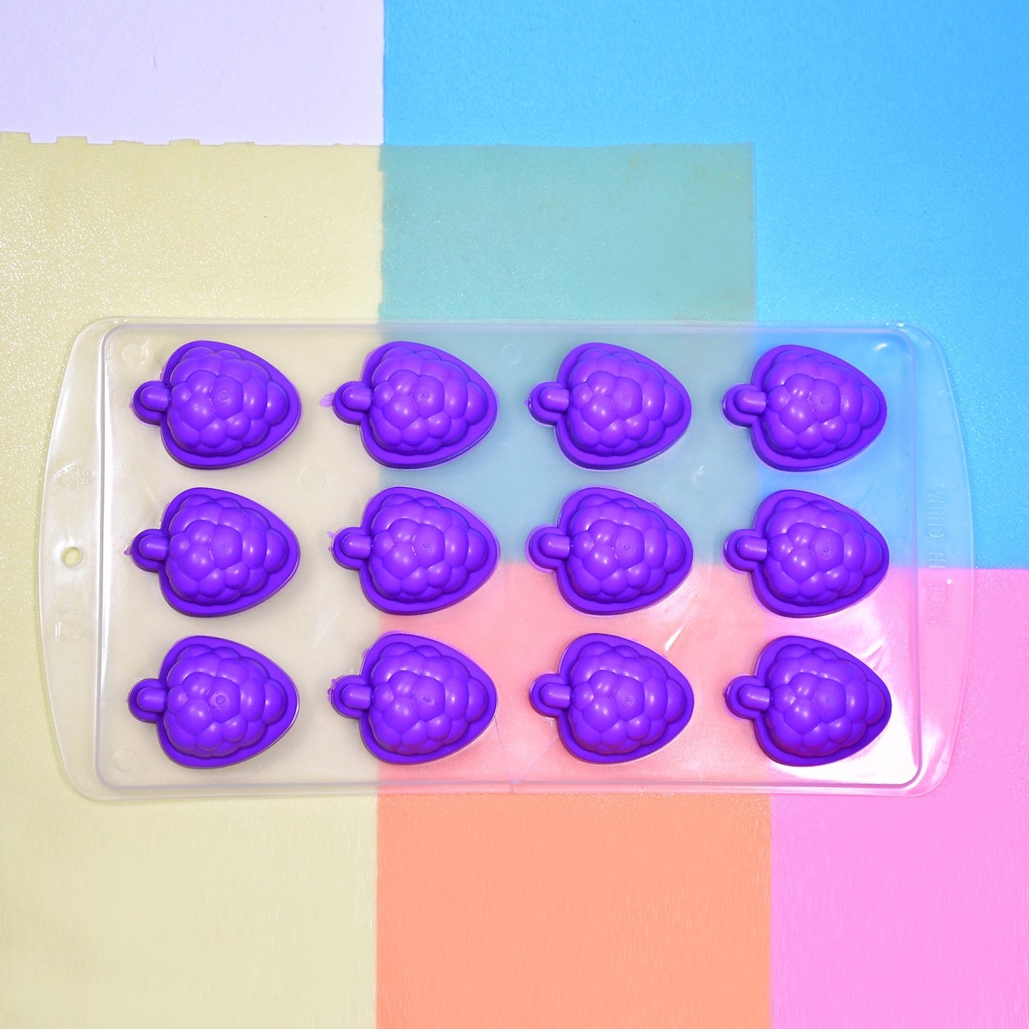 Mix design Ice Trays with Lid for Freezer with Easy to Release Flexible Silicone shape ice cavity. - Springkart 