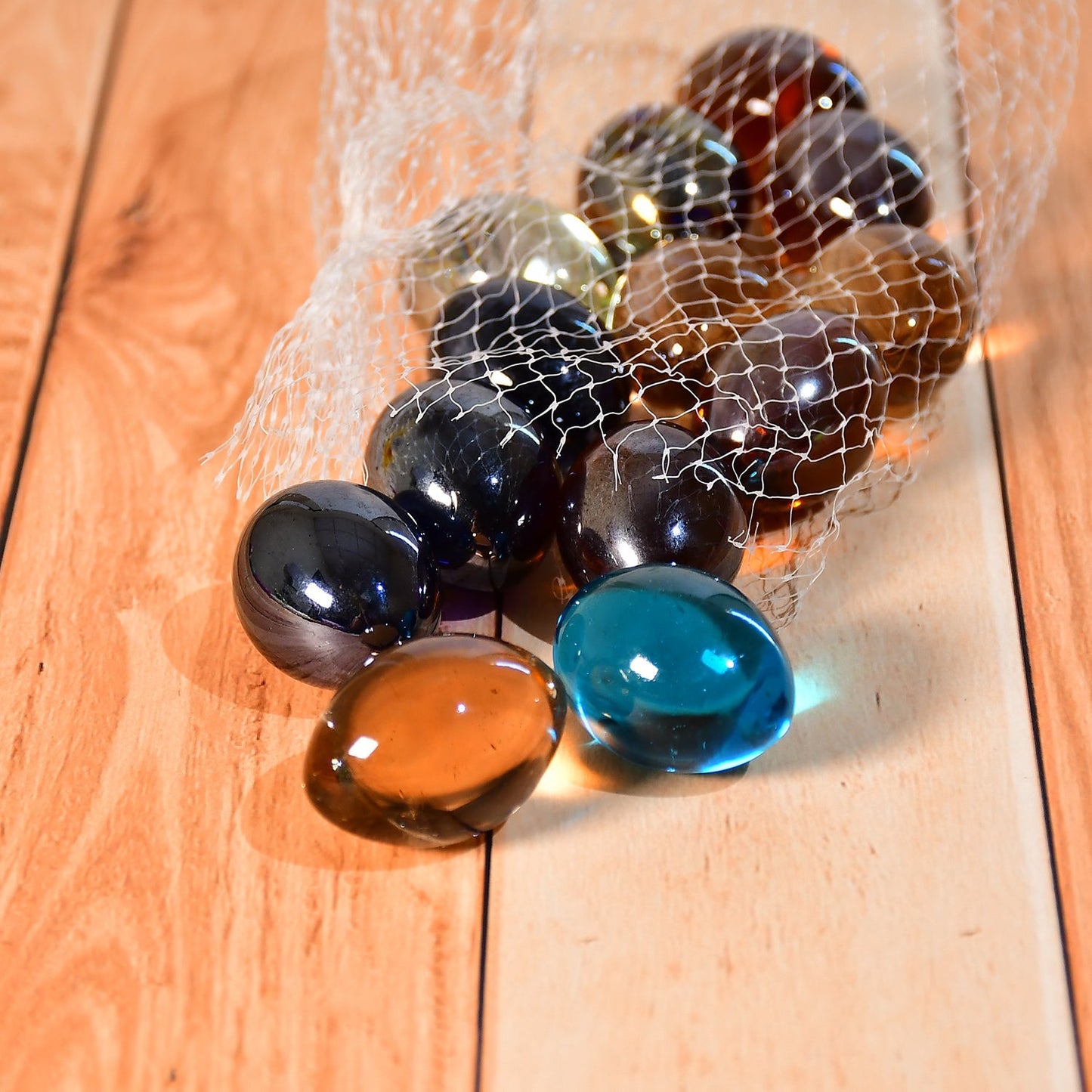 Glass Gem Stone, Flat Round Marbles Pebbles for Vase Fillers, Attractive pebbles for Aquarium Fish Tank. - Springkart 