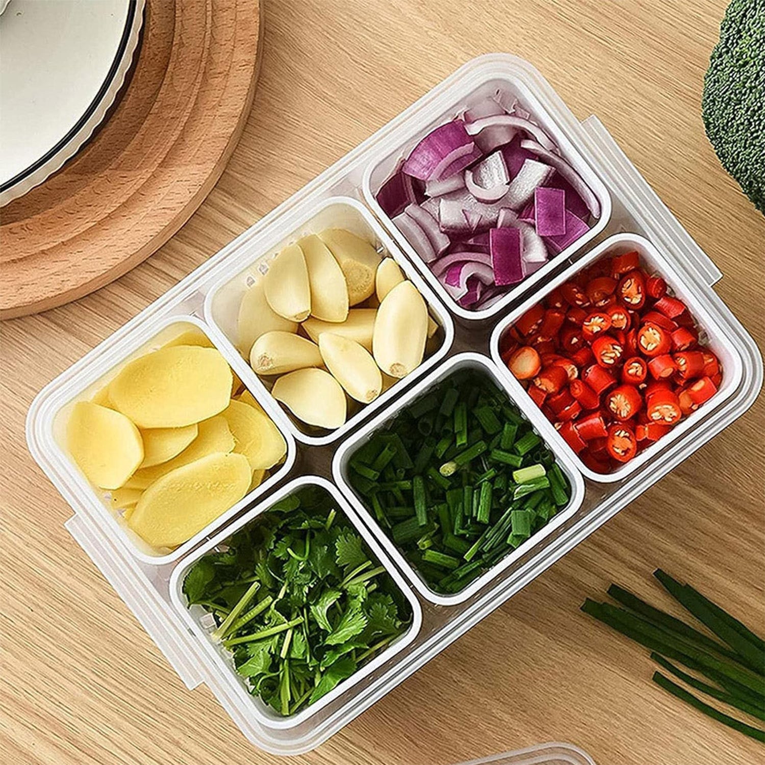 Fridge Storage Boxes Freezer Storage Containers, Container for Kitchen Storage Set, Storage in Kitchen, Vegetable Storage, Draining Crisper Refrigerator Food Box (1 Pc) - Springkart 