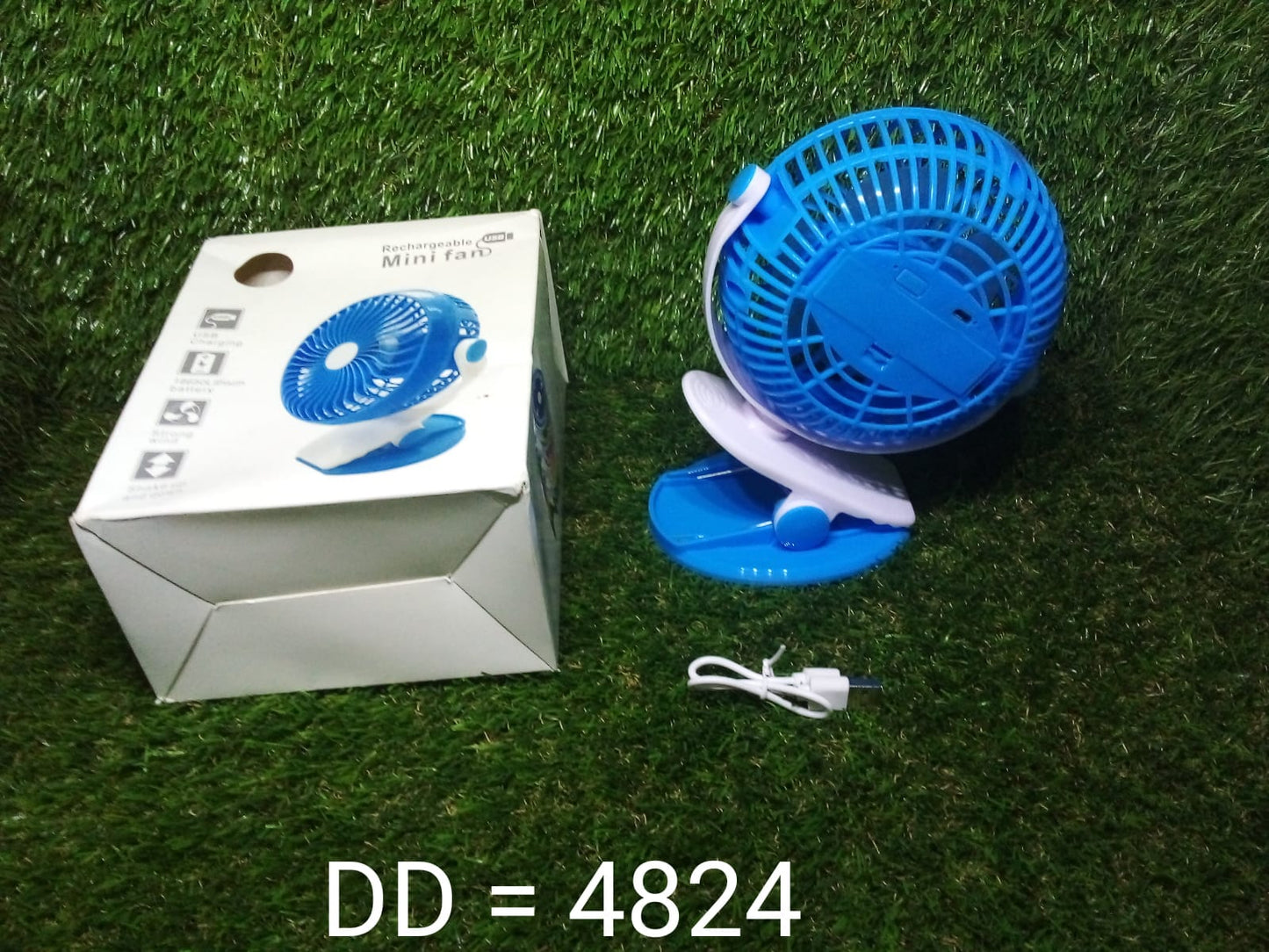 Mini USB Clip Fan widely used in summers for cool down rooms and body purposes.(Battery Not Include) - Springkart 