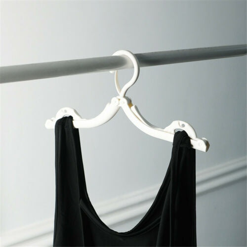 Portable & Foldable Multicolor Plastic Hangers (1pc) - Springkart 