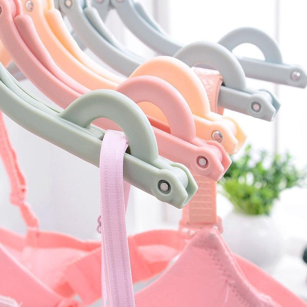 Portable & Foldable Multicolor Plastic Hangers (1pc) - Springkart 