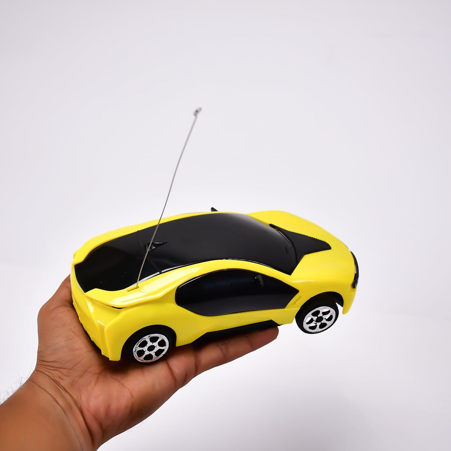 Racing Fast Steering Remote Control Modern Attractive CAR for Kids - Springkart 