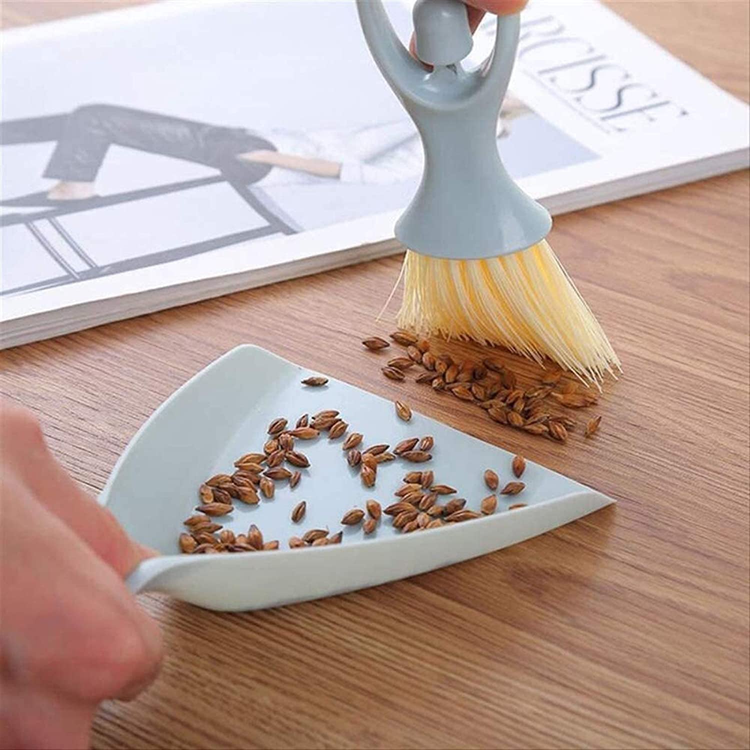 Dustpan Set Used for Cleaning and removal of Dirt from floor surfaces. - Springkart 