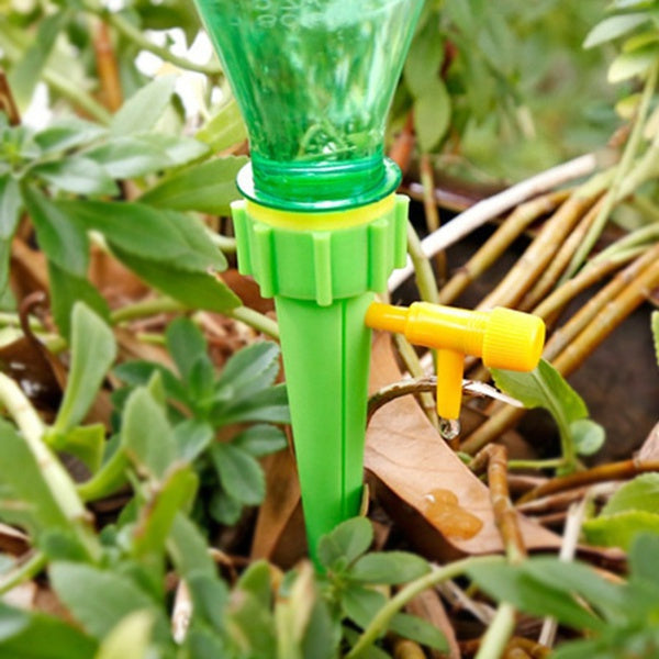 Drip Irrigation kit for Home Garden, Self-Watering Spikes for Plants - Springkart 