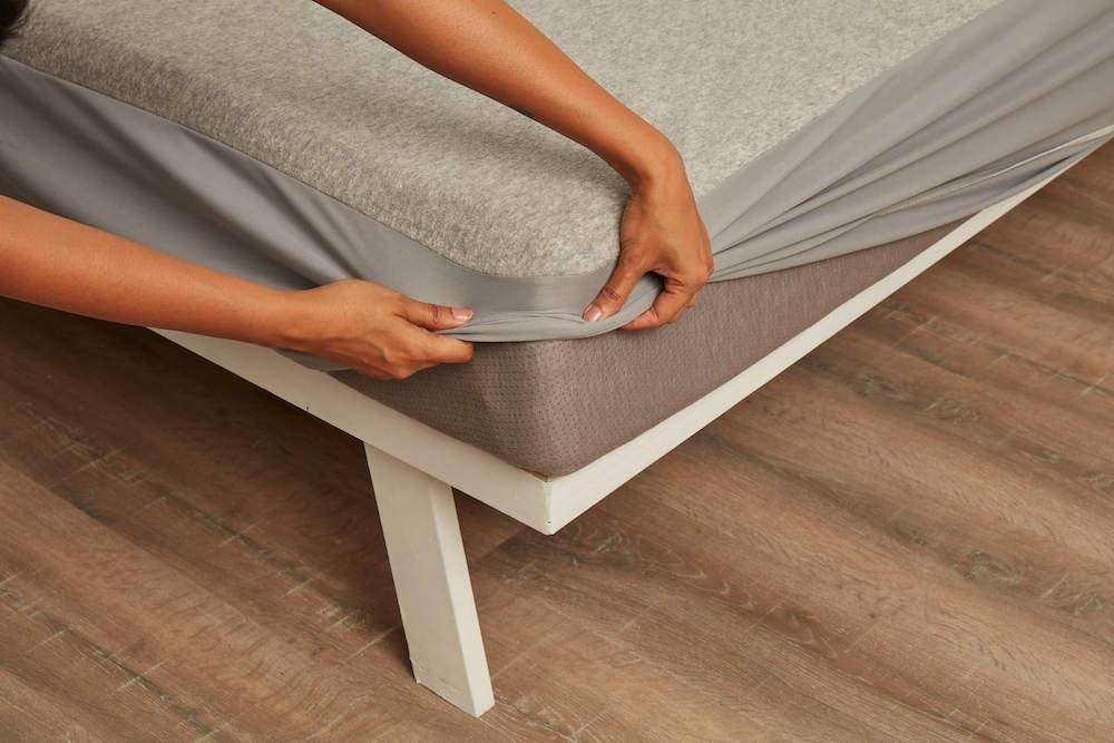 Wakefit Cotton Feel Ultra Soft Waterproof Mattress Protector|Breathable - Hypoallergenic Mattresses Cover 72" x 72" - King, Beetroot, Beetroot, Beetroot - Cotton Feel-purple