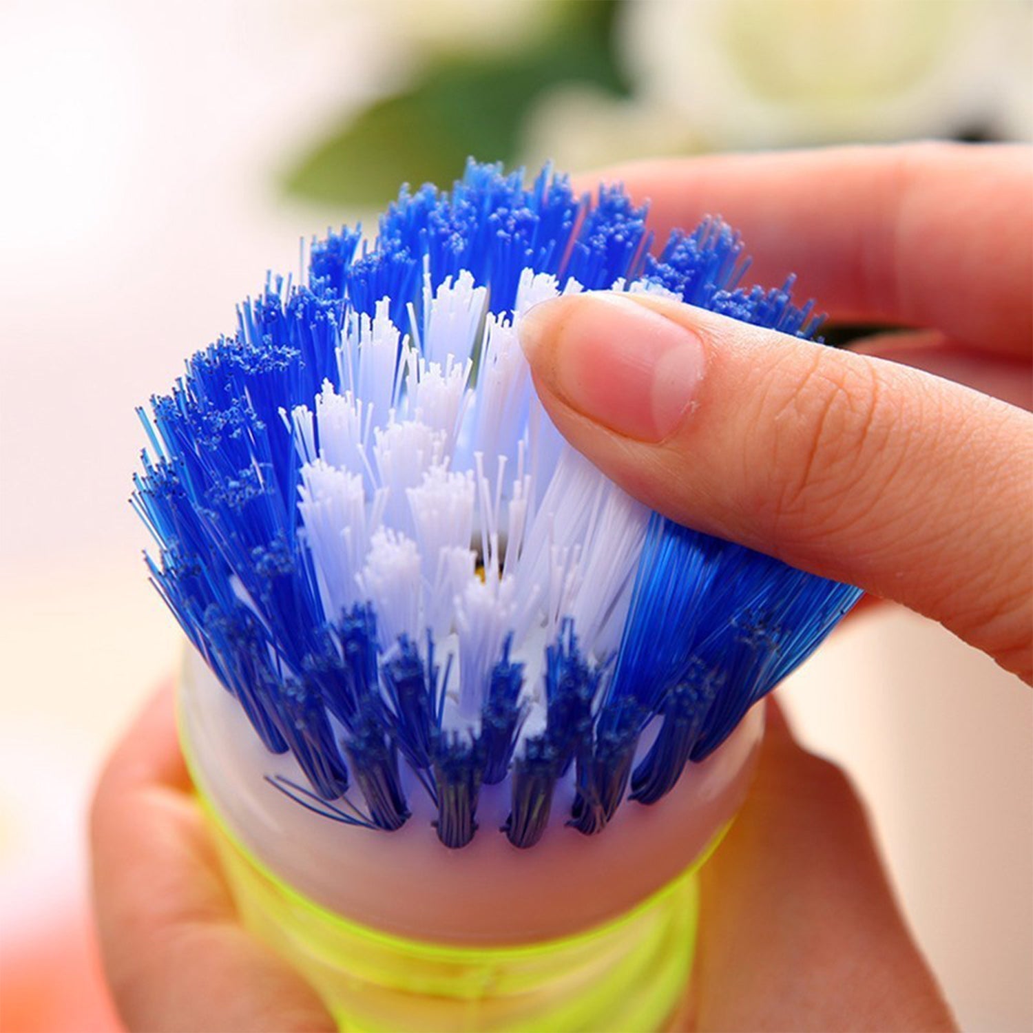Cleaning Brush with Liquid Soap Dispenser - Springkart 