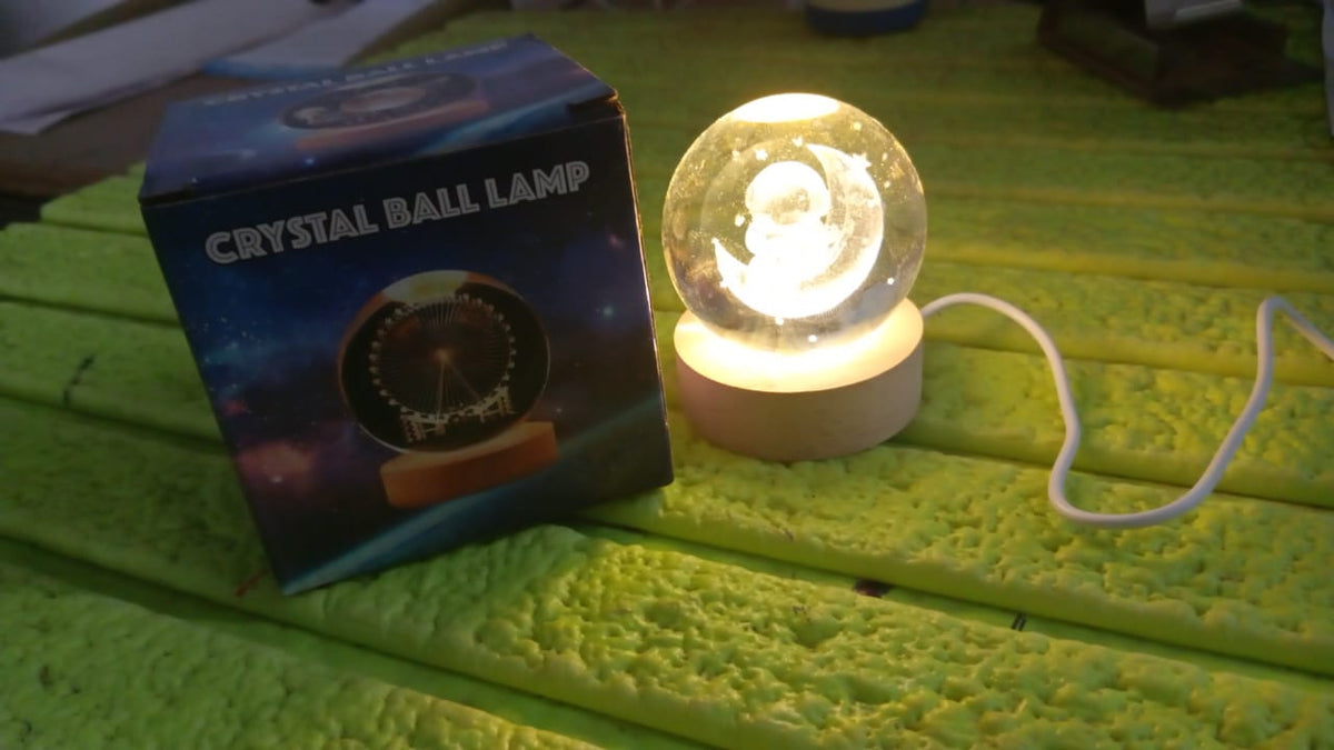 Astronaut Ball Night Light Lamp Decorative Lamp For Living Room Decor (1 Pc) - Springkart 