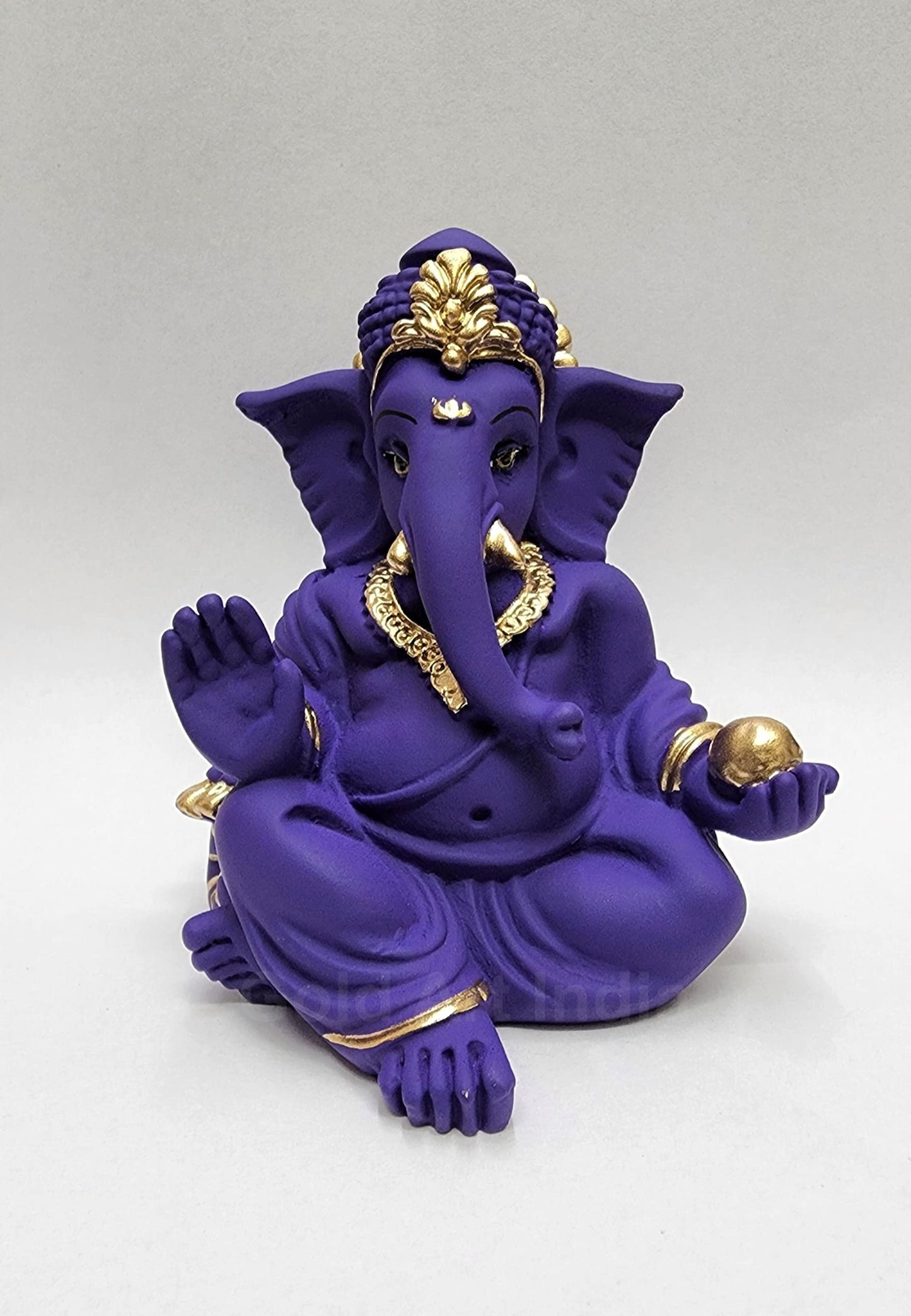 Gold Art India Gold and Silver Plated Matte Finish Ganesh Idol For Car Dashboard Ganesha Murti Ganpati Idol For Home Decor Puja Lord Ganesh Statue Gift For Office Desk Puja Room Figurine, 3 x 3 inches