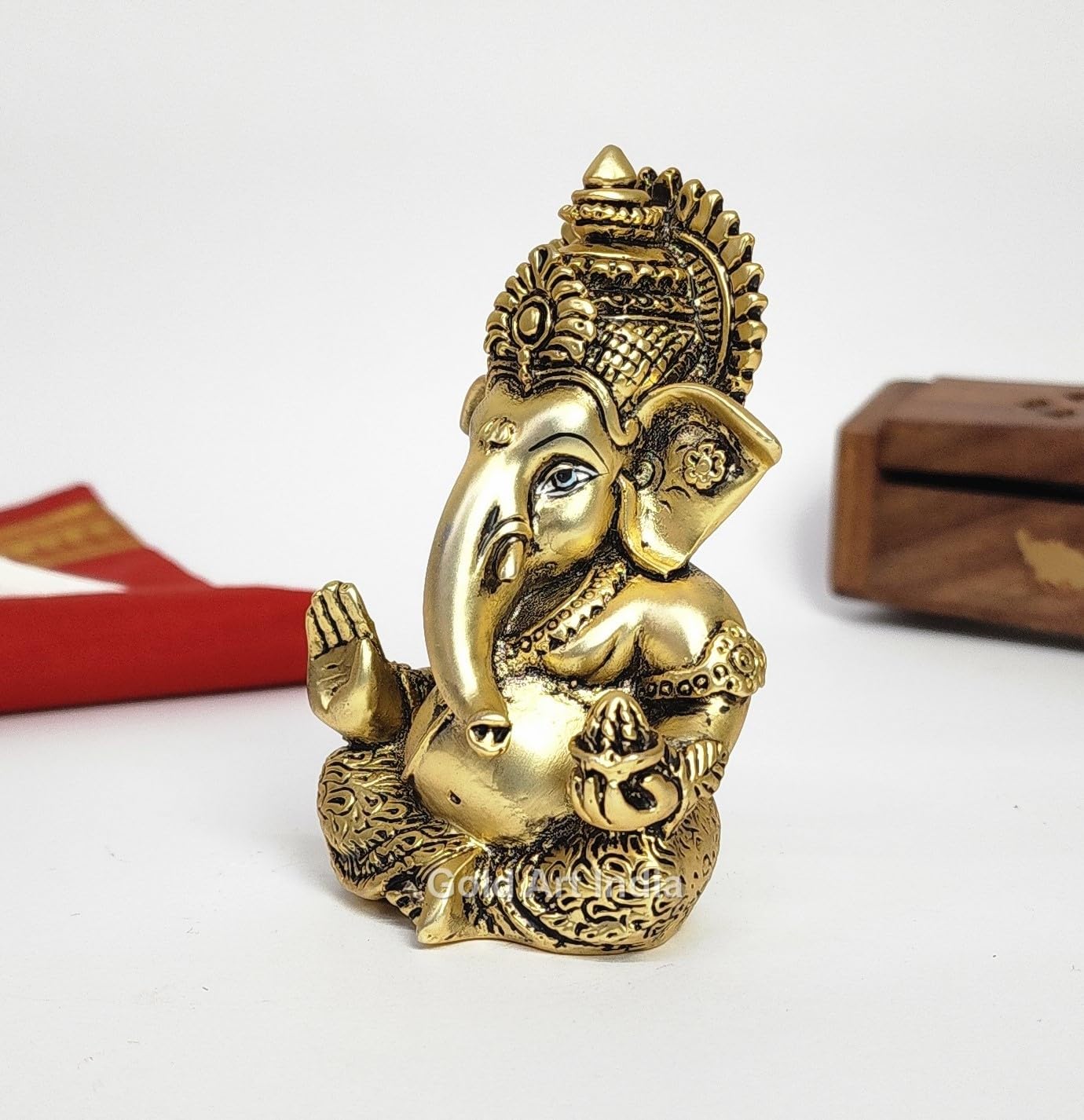 Gold Art India Ganesha Idol | Ganesh Statue for Home Decor | Ganesha murti for Office Desk, & Ganpati Idol for Car Dashboard | Unique Wedding & Birthday Gift (Gold Antique 3.5")