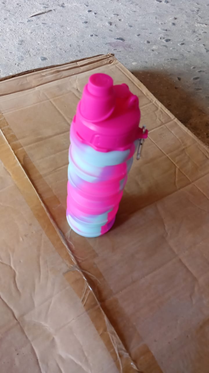 Silicone Foldable Water Bottle (1 Pc / 24 cm Foldable / 500 ML) - Springkart 