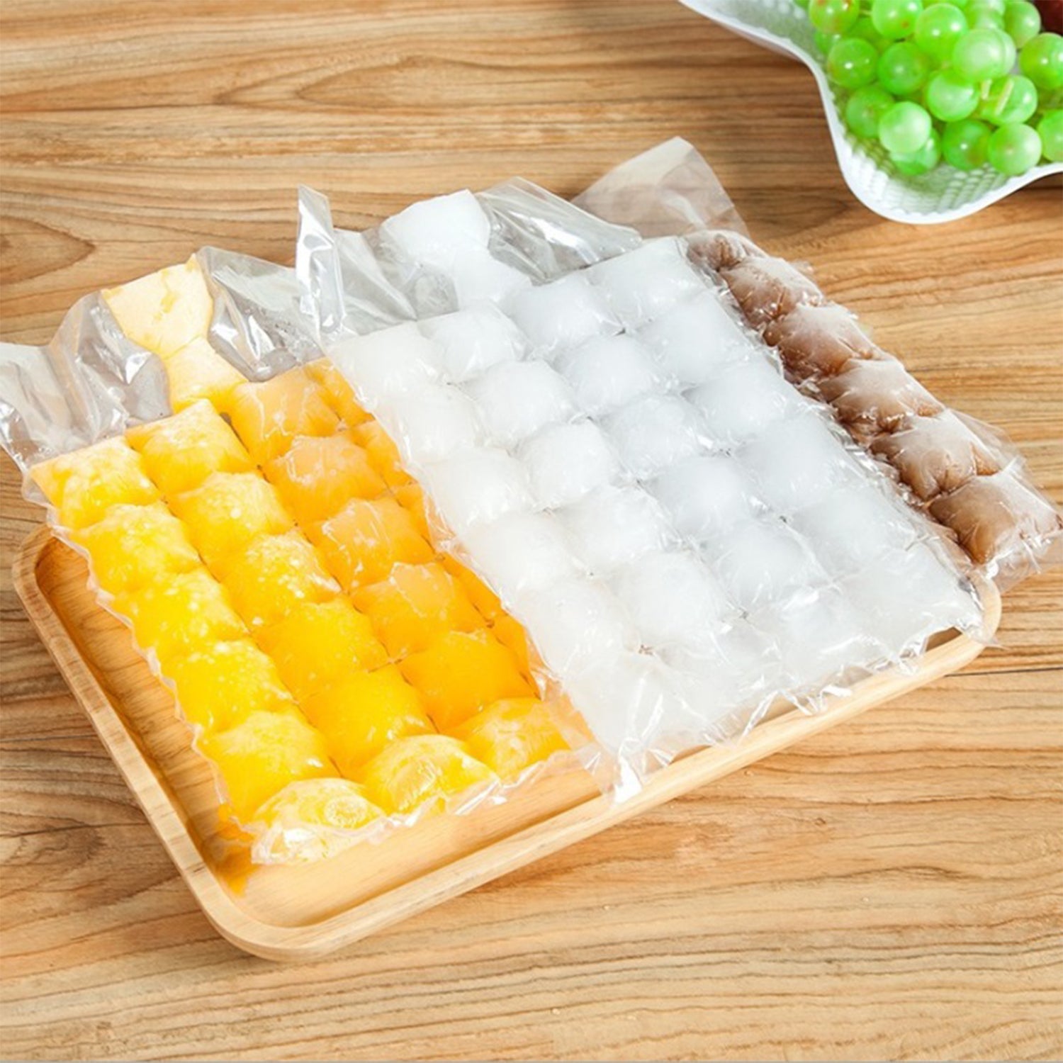 Disposable Ice Cube Bags, Stackable Easy Release Ice Cube Mold Trays Self-Seal Freezing Maker,Cold Ice Pack Cooler Bag for Cocktail Food Wine - Springkart 