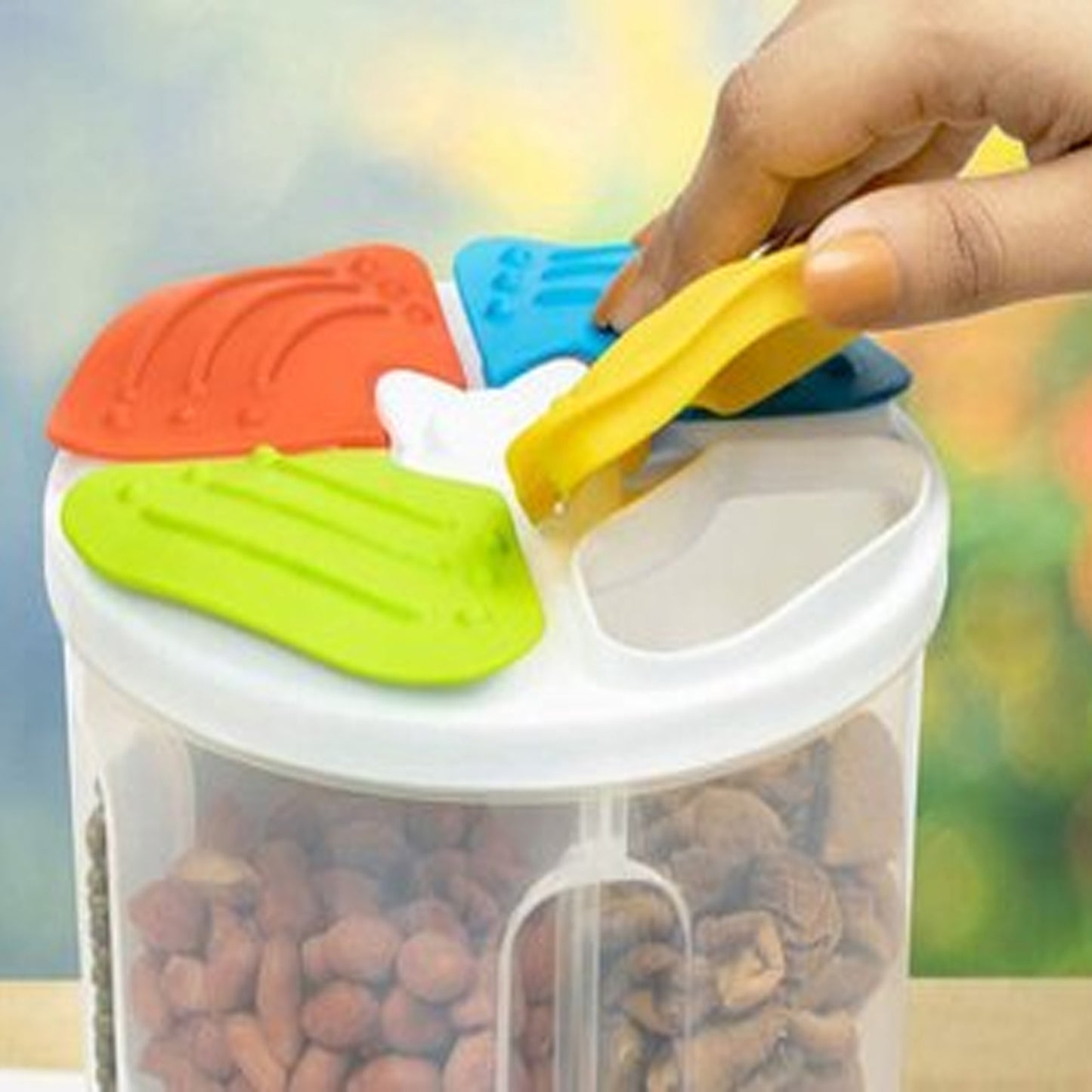2822 4 Section Storage Containers Airtight Transparent Food Plastic Storage Container - Springkart 