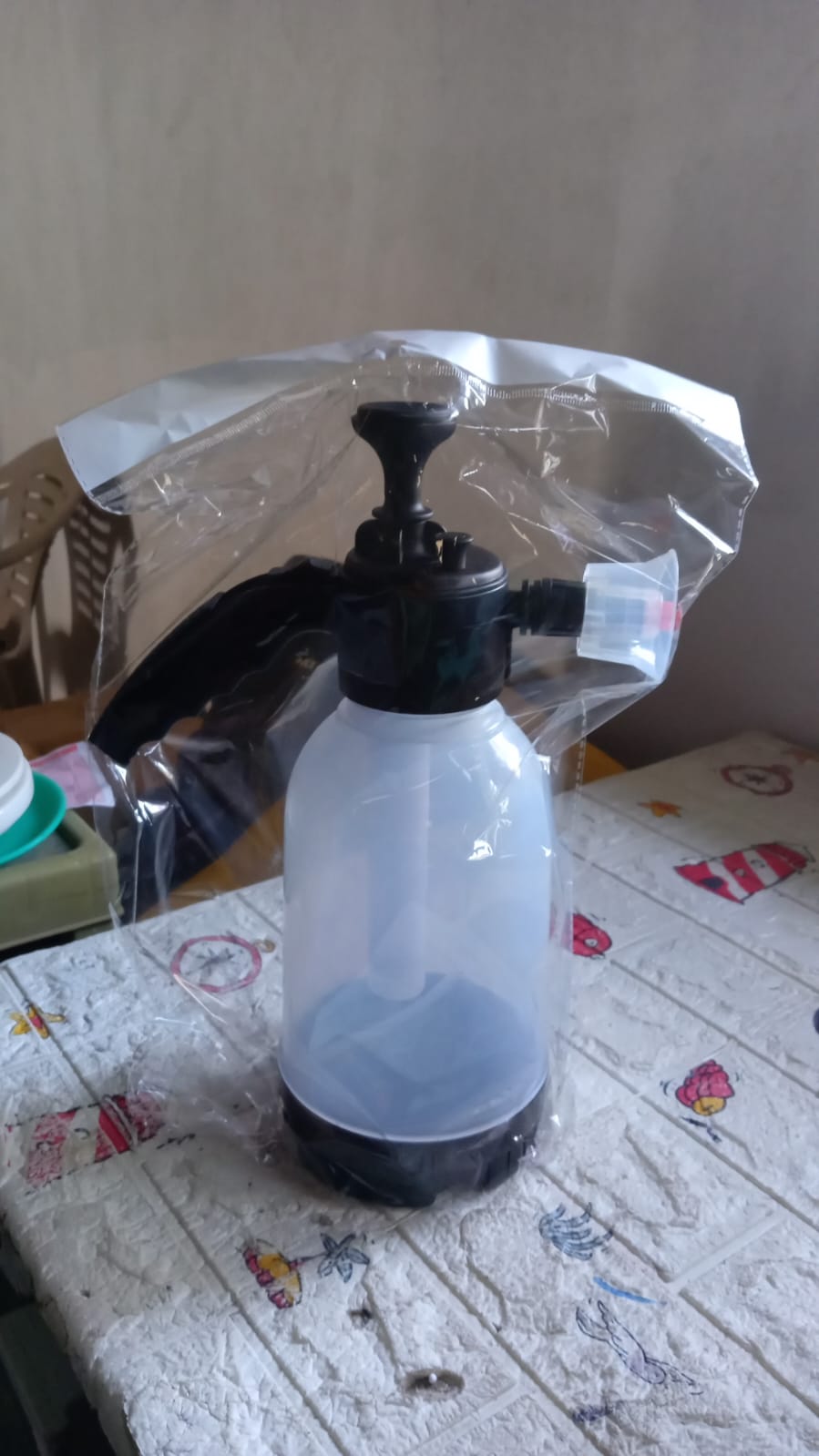 Pressure Sprayer 2 Litres Garden Sprayer Hand Pump Sprayer Foam Sprayer Watering Bottle for Indoor Plants Cleaning Outdoor Garden (2 Ltr.) - Springkart 