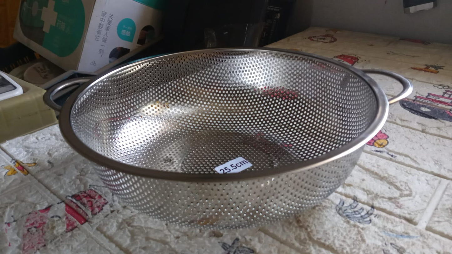 Stainless Steel Colander with Handle, Large Metal Mesh Basket Strainer for Pasta, Spaghetti, Berry, Veggies, Fruits,  Kitchen Food Colander, Safe (1 pc / 25.5 cm)