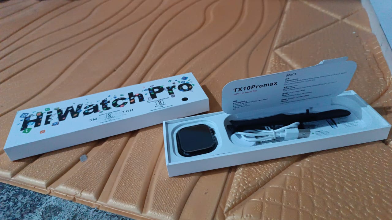 Tx10 Pro Max Large Display Wireless Charging Smartwatch (1 Pc) - Springkart 