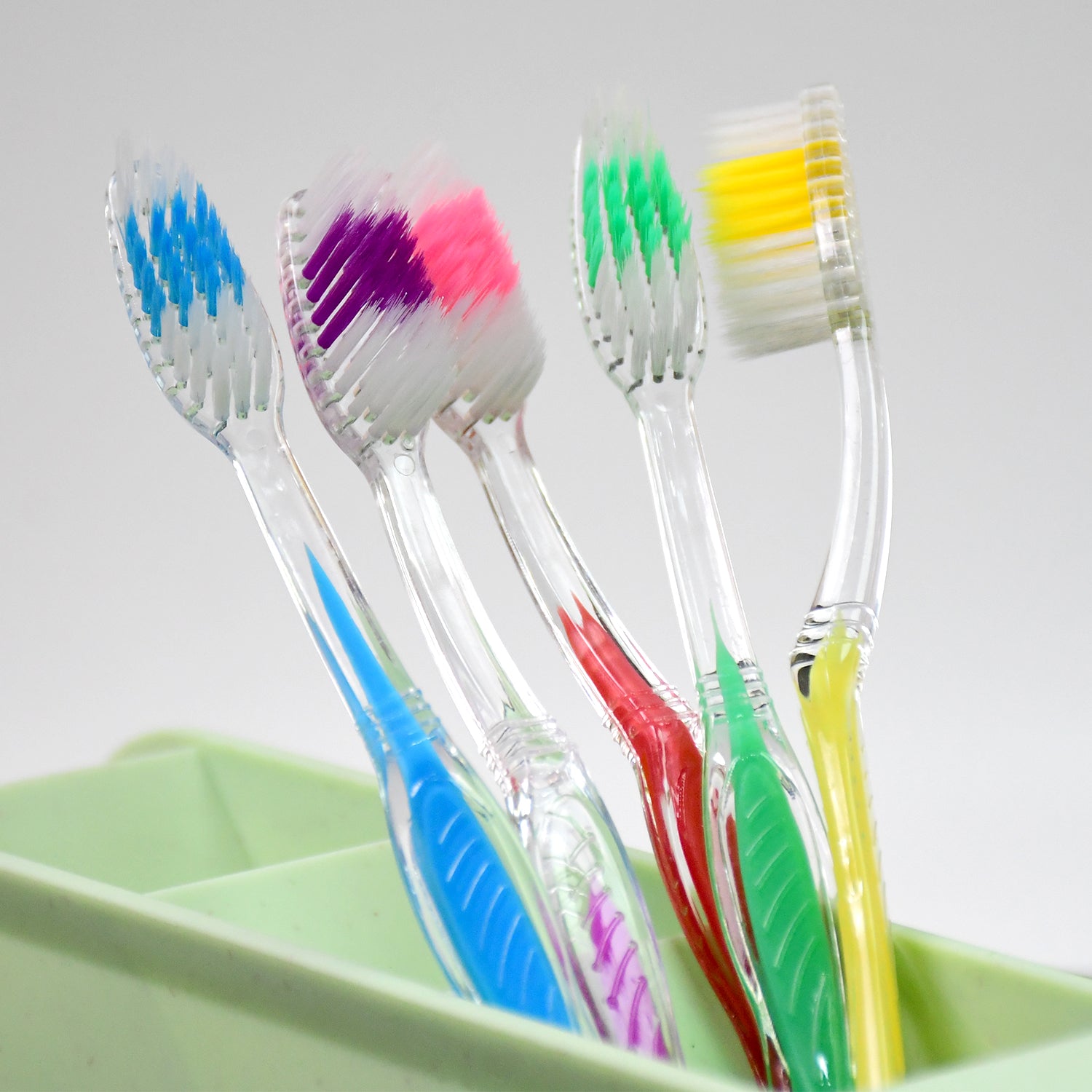Premium Plastic Toothbrush (1 Pc Mix Color) - Springkart 