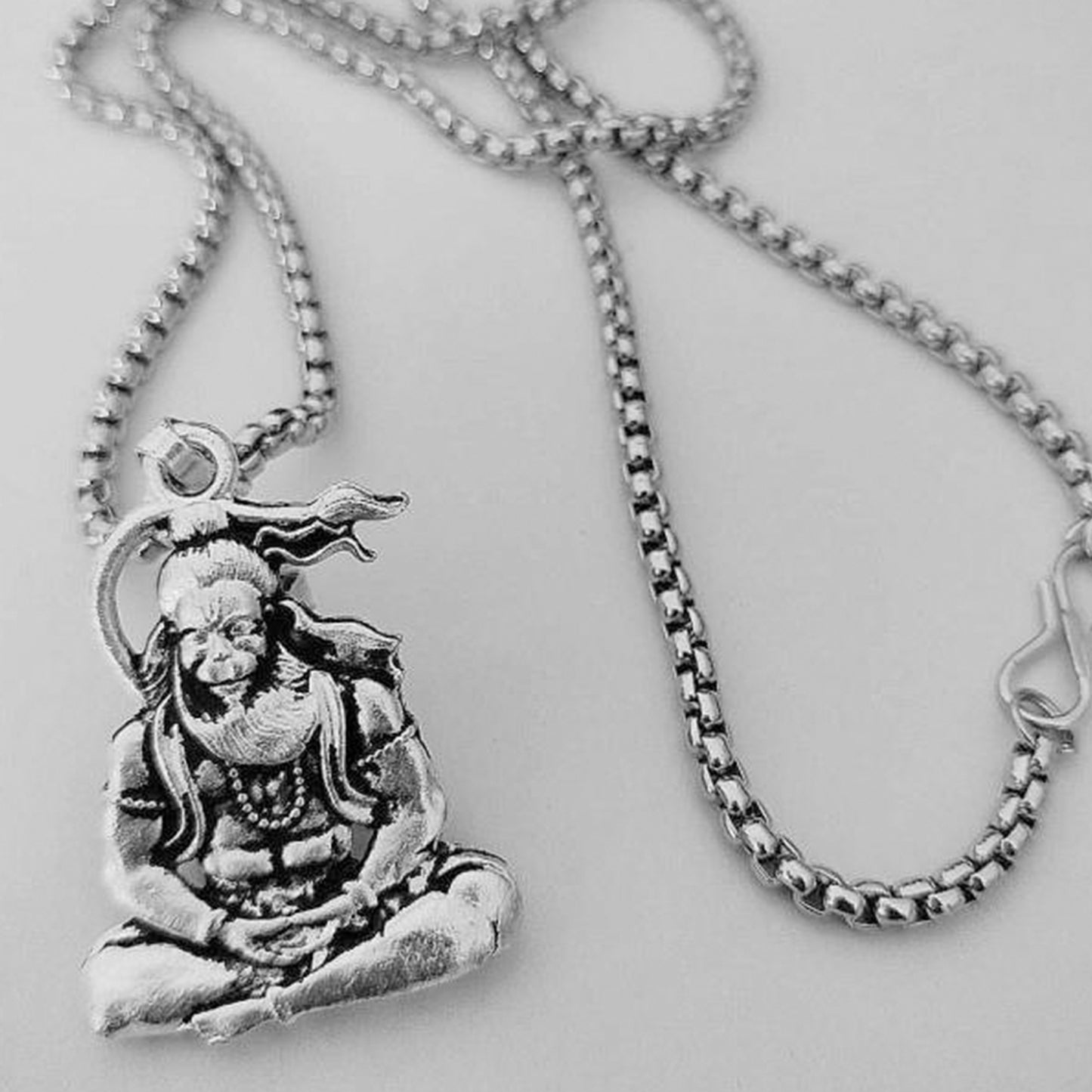 Hanuman Ji Pendant Chain Religious Jewellery For Men And Women (1 Pc) - Springkart 