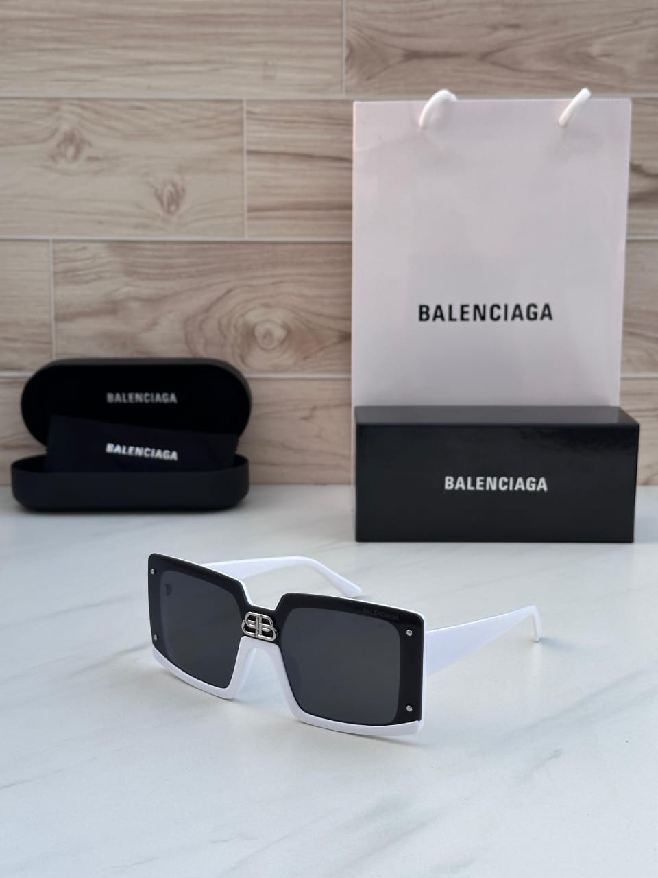 Branded Sunglasses (BALENCIAGA / LOUIS VUITION)