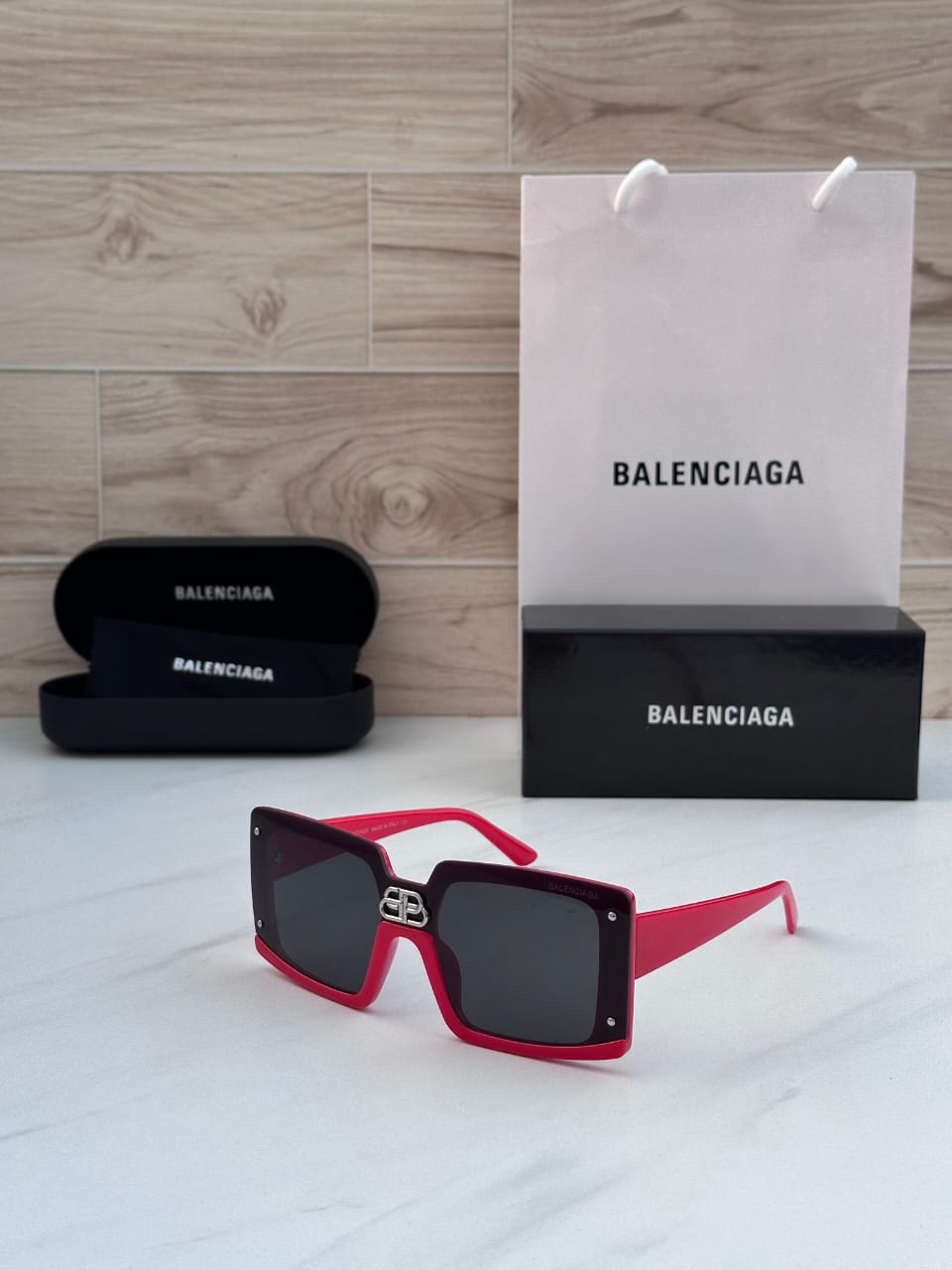 Branded Sunglasses (BALENCIAGA / LOUIS VUITION)