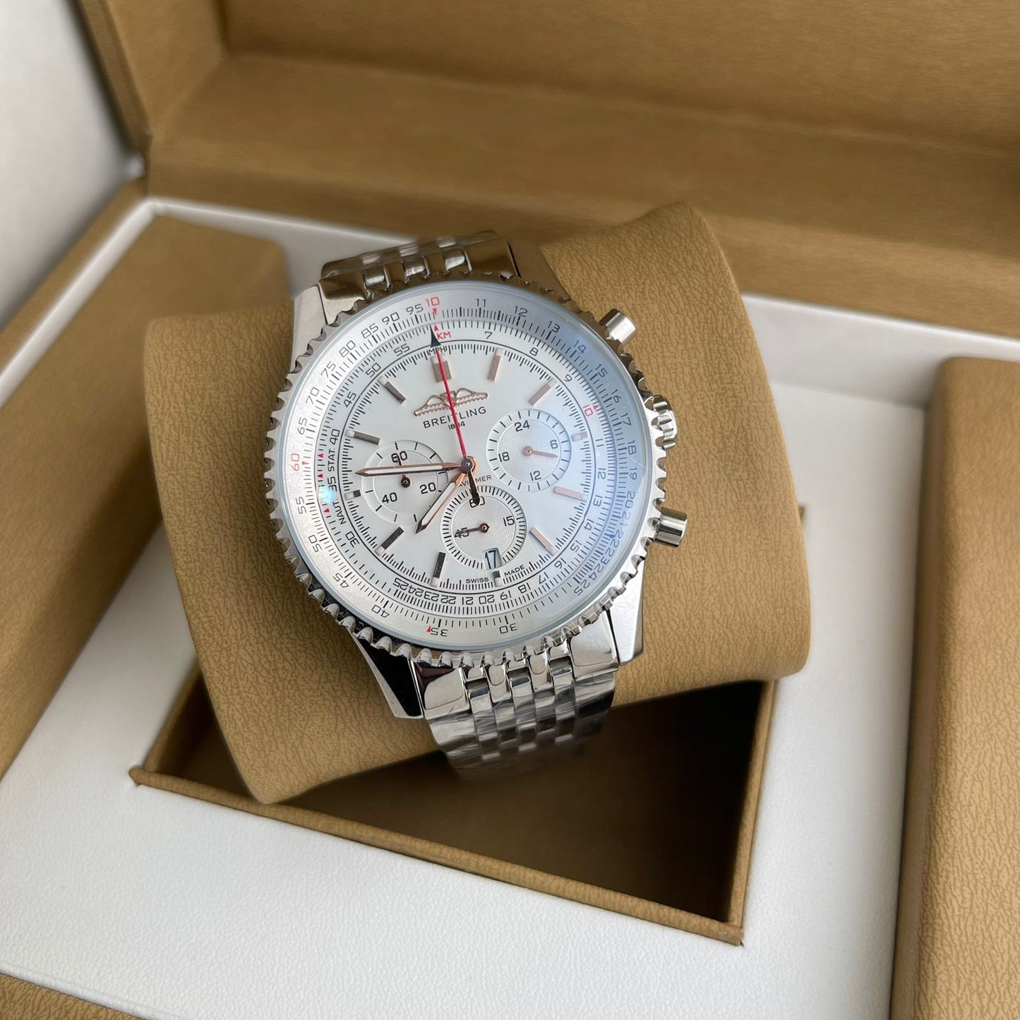 Exclusive Breitling Navitimer all-purpose Watch for your every pursuit