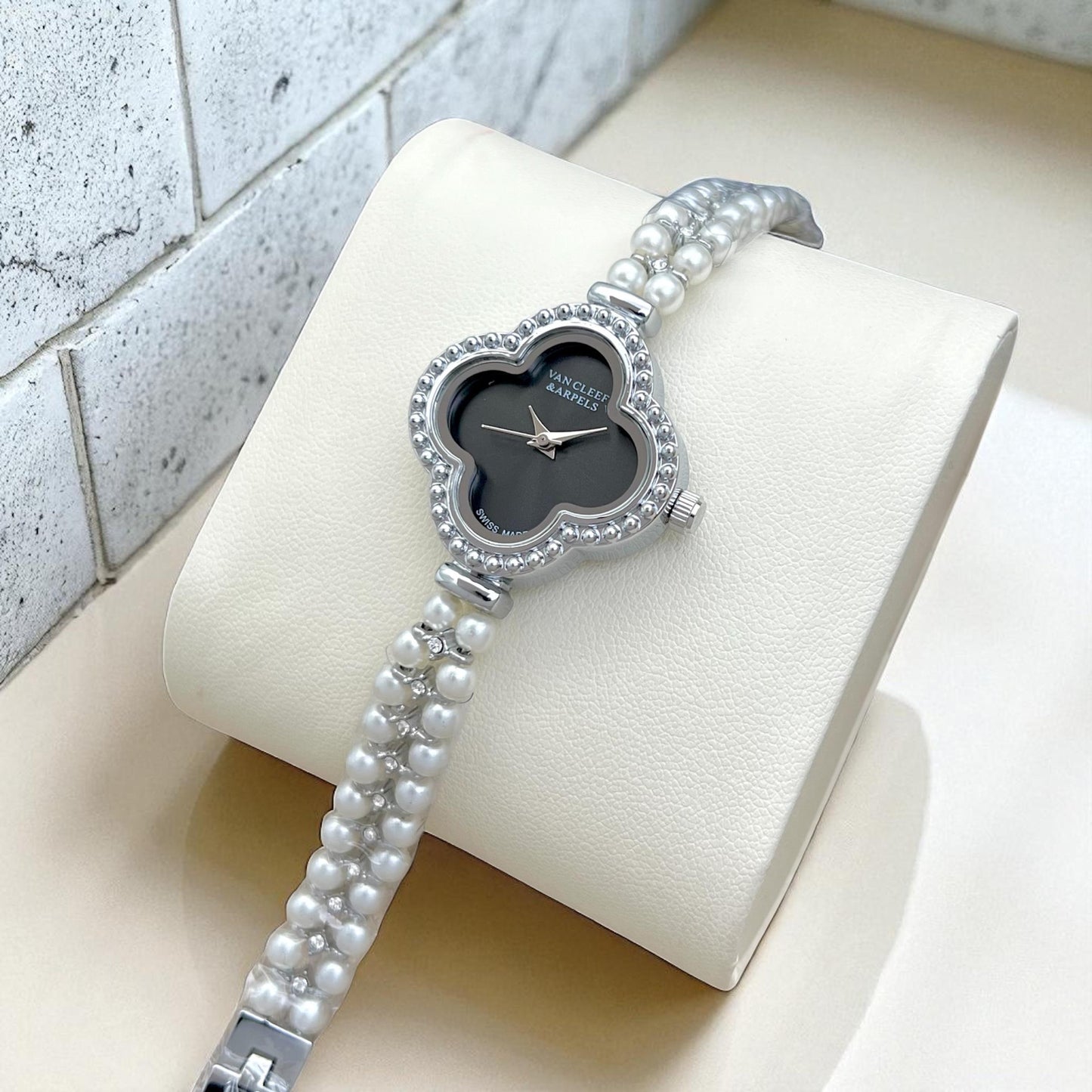 Van Cleef & Arpels Designer Pearl Strap Watch for Women
