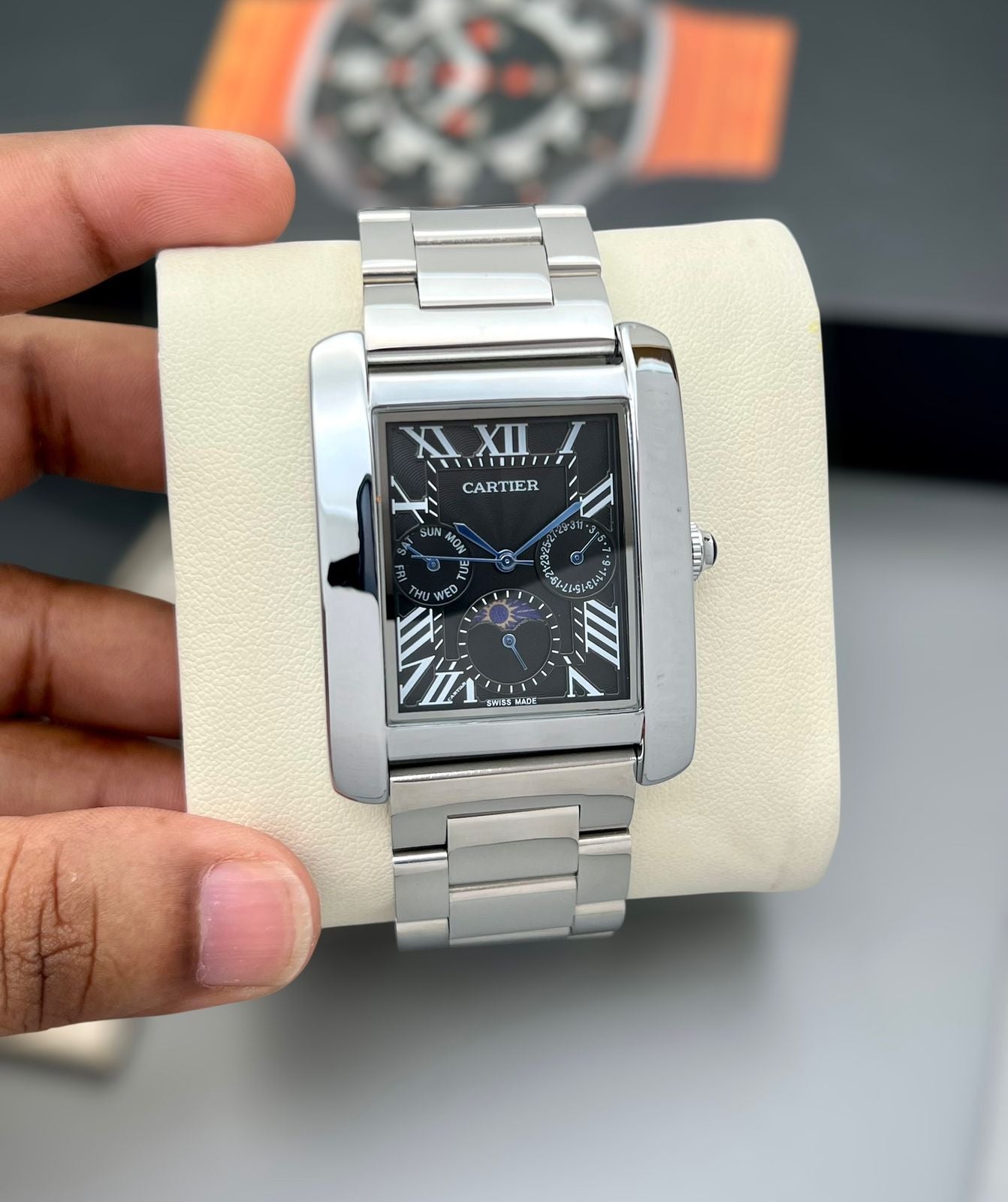 CARTIER New Premium Men's Watch -Limited Stock