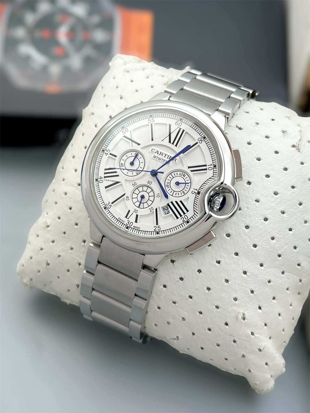 Cartier chronographs EXCLUSIVE WRIST WEAR