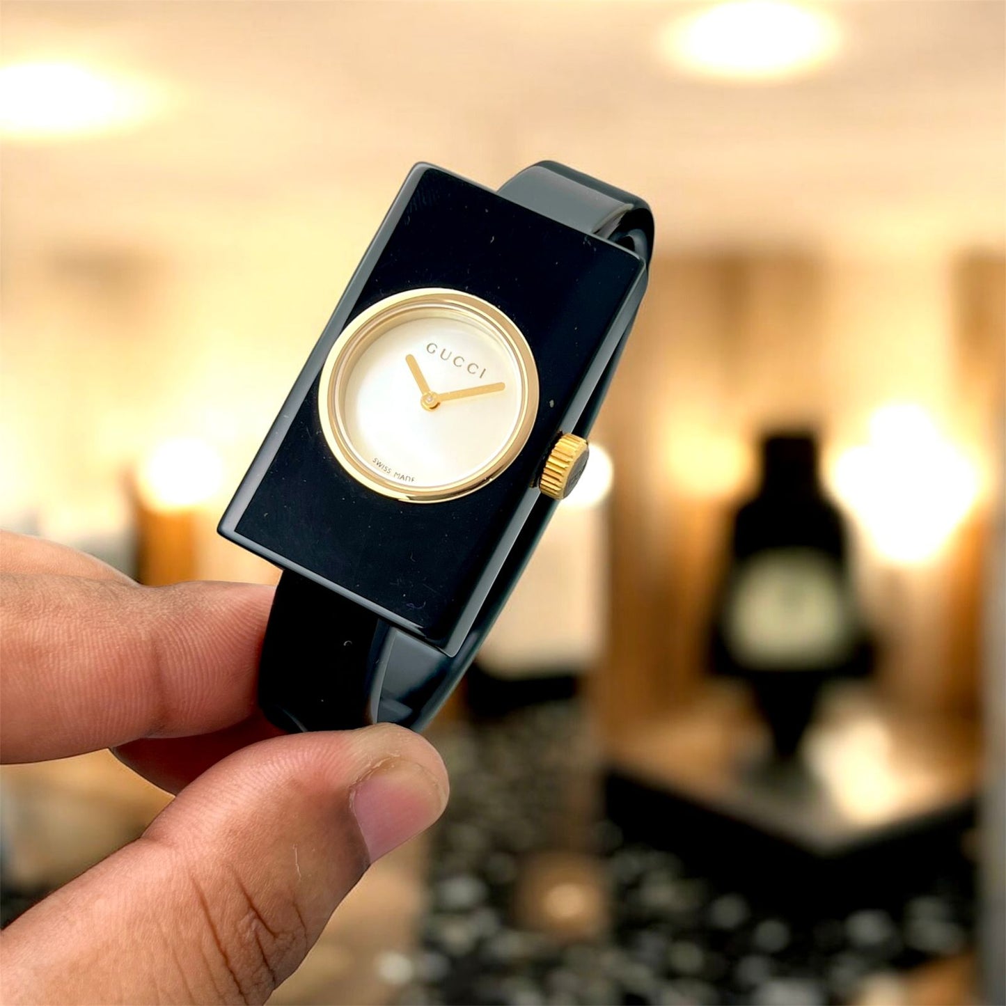 Gucci Black & Gold multi color Women's Swiss Watch – Minimalist Luxury