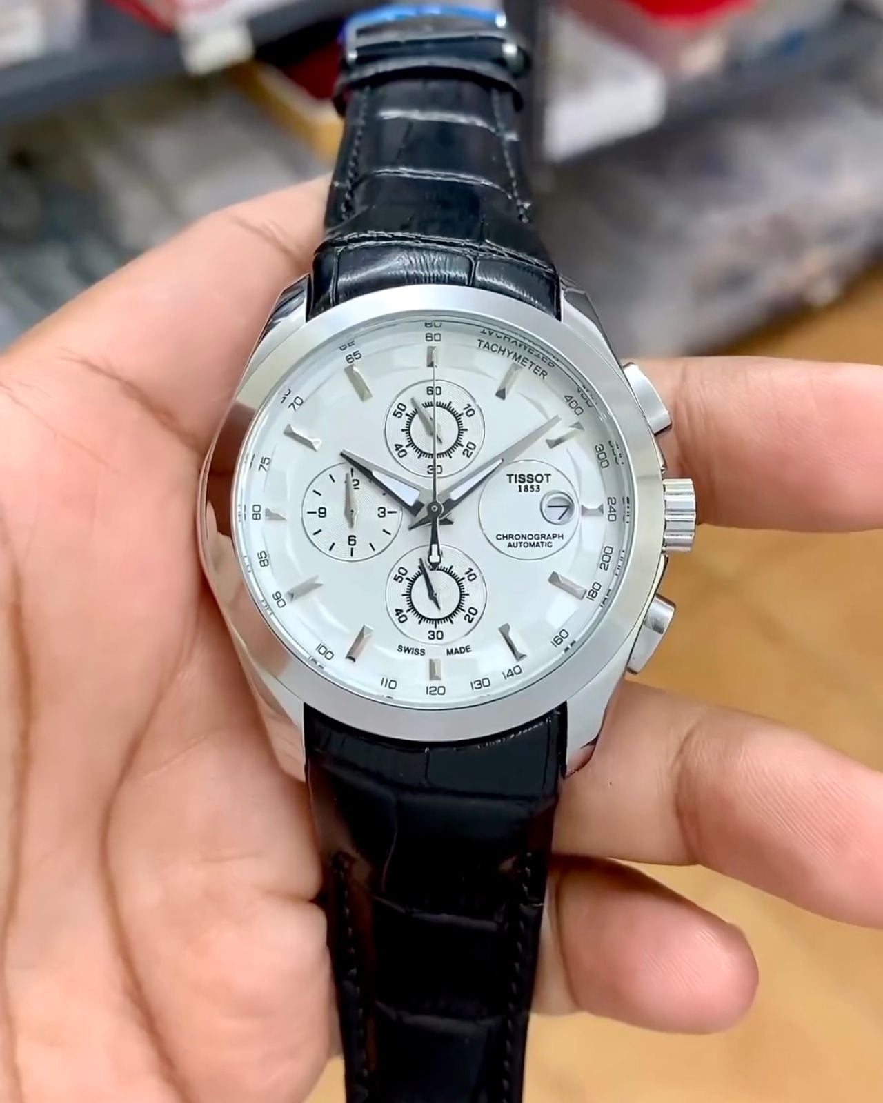 TISSOT COUTURIER Premium RADIUM MINUTE & HOUR HAND Men's Watch