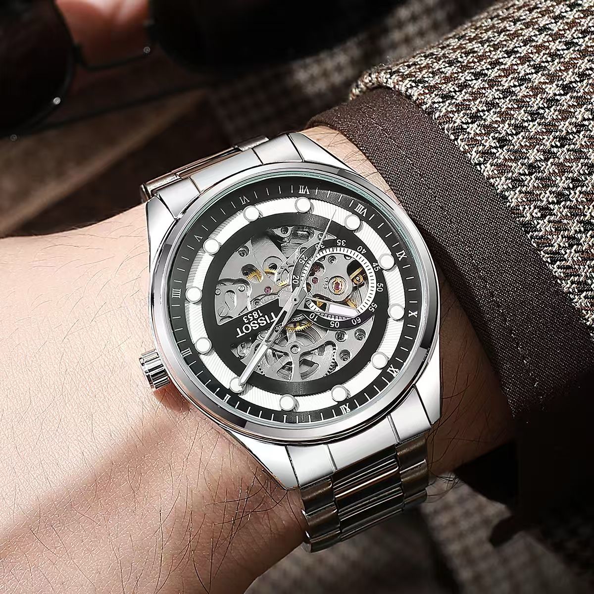 TISSOT New Design Updated, The Quality & Looks to suit your Premium Quality Watches