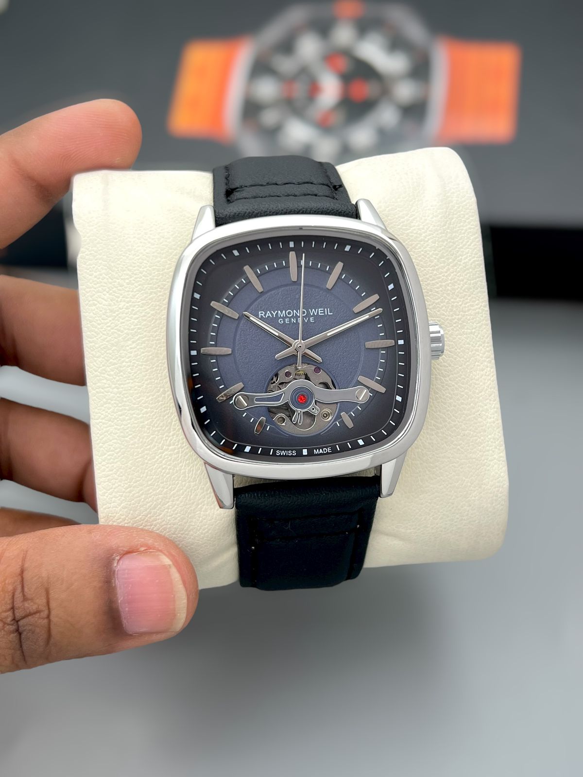 BRAND-RAYMOND WEIL ROYAL Watch
