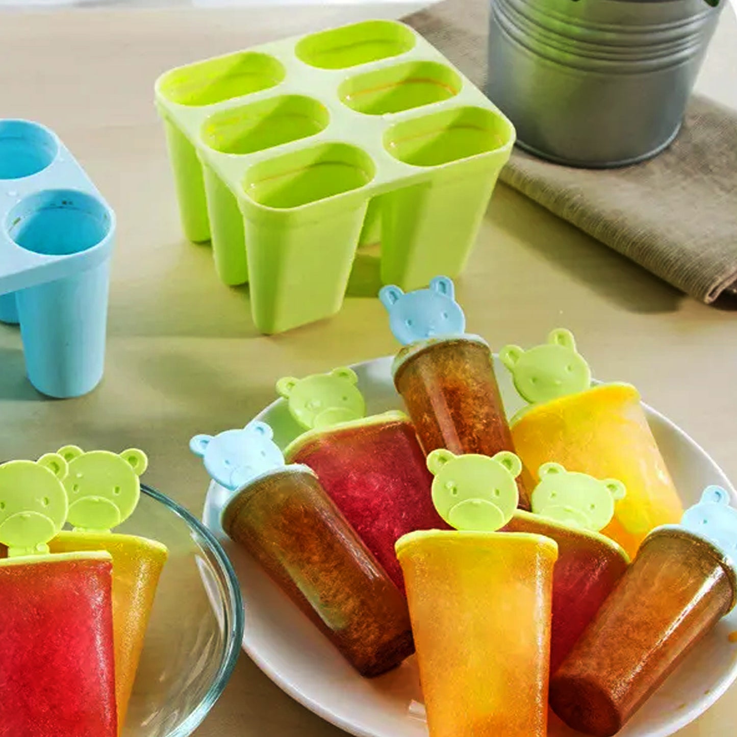 Plastic 6 Grid  Compartment Popsicle Ice Cream Mold (1 Pc)