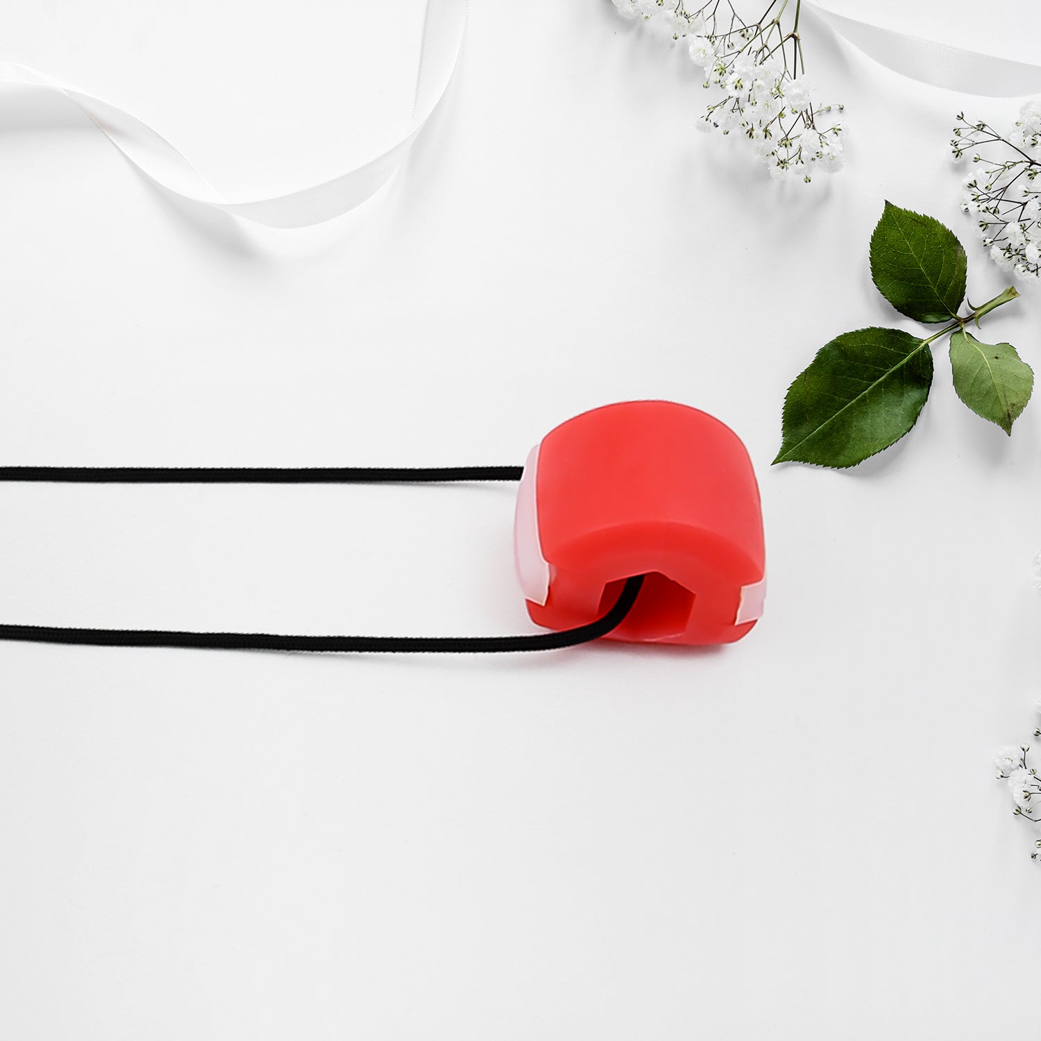 Cn Red Mouth Exerciser Used To Gain Sharp And Chiselled Mouth Easily And Fast. - Springkart 