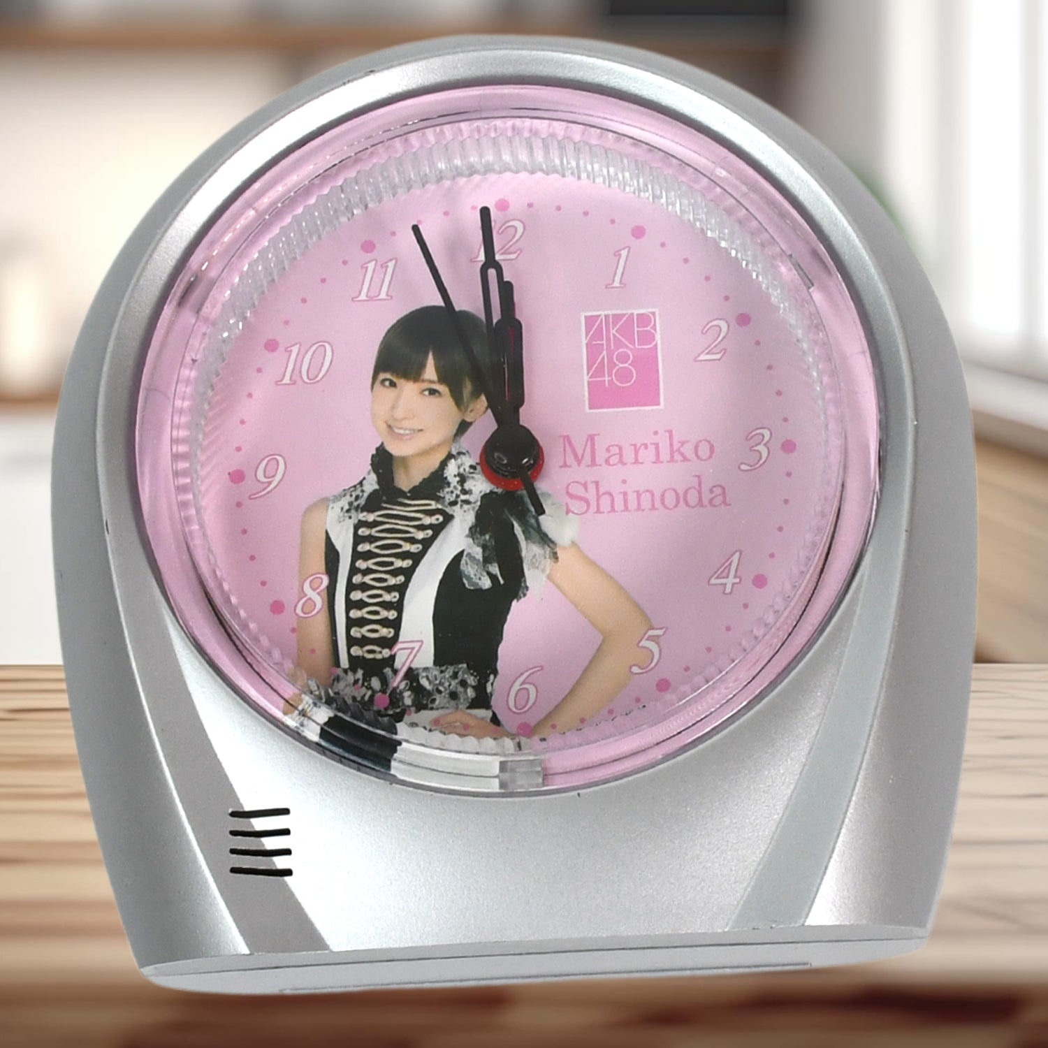 Plastic Alarm Clock Timeless Design For Your Desk (1 Pc) - Springkart 