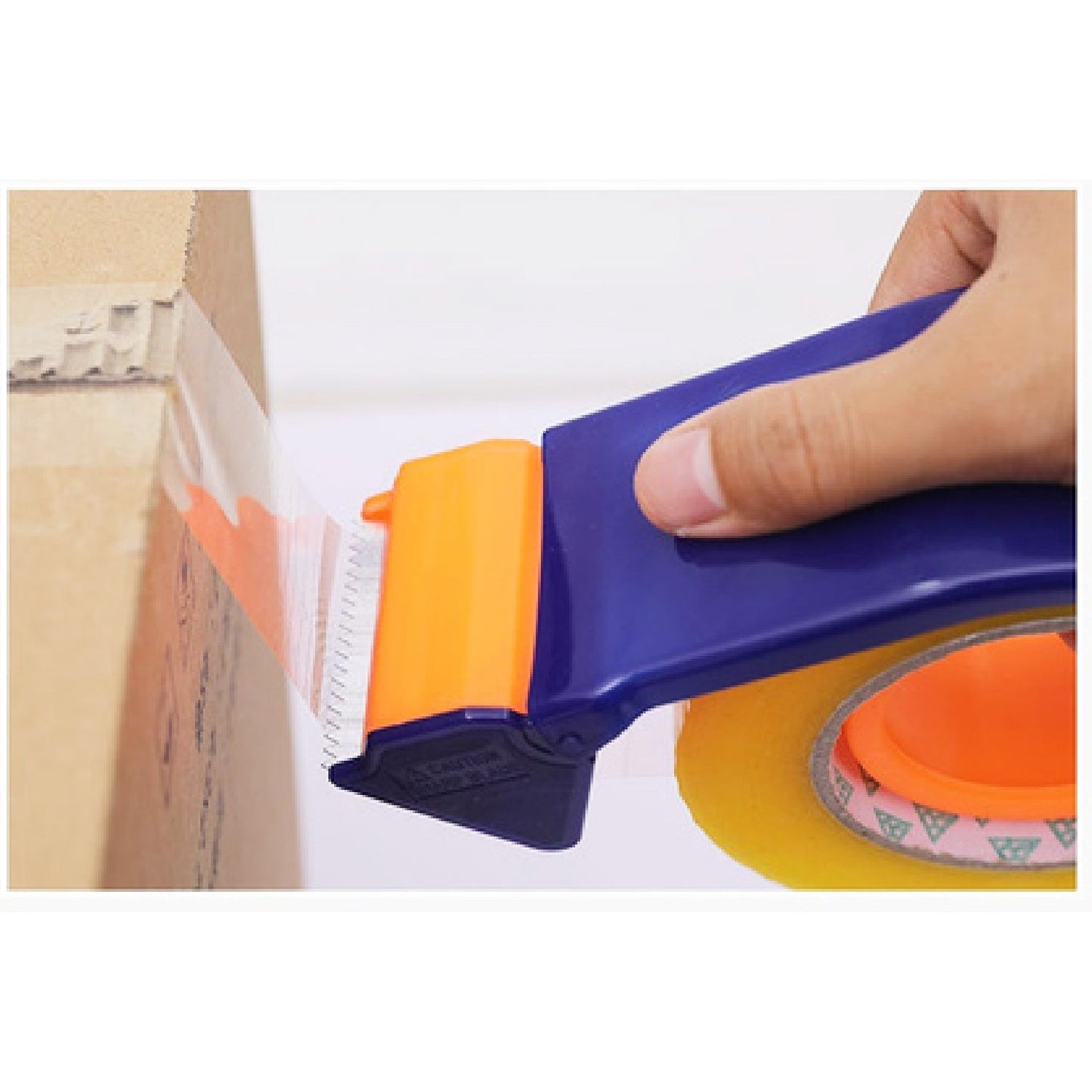 Portable tape cutter device