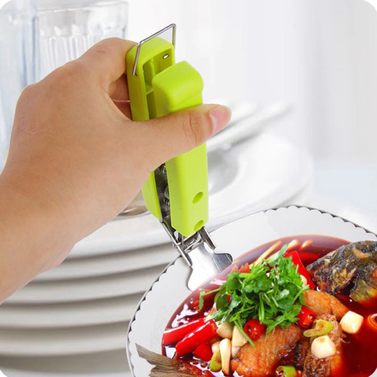 Home Kitchen Anti-Scald Plate Take Bowl Dish Pot Holder Carrier Clamp Clip Handle - Springkart 