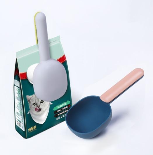 Handle Clip Function Design ABS Food-Grade Materials Pet Food Shovel - Springkart 