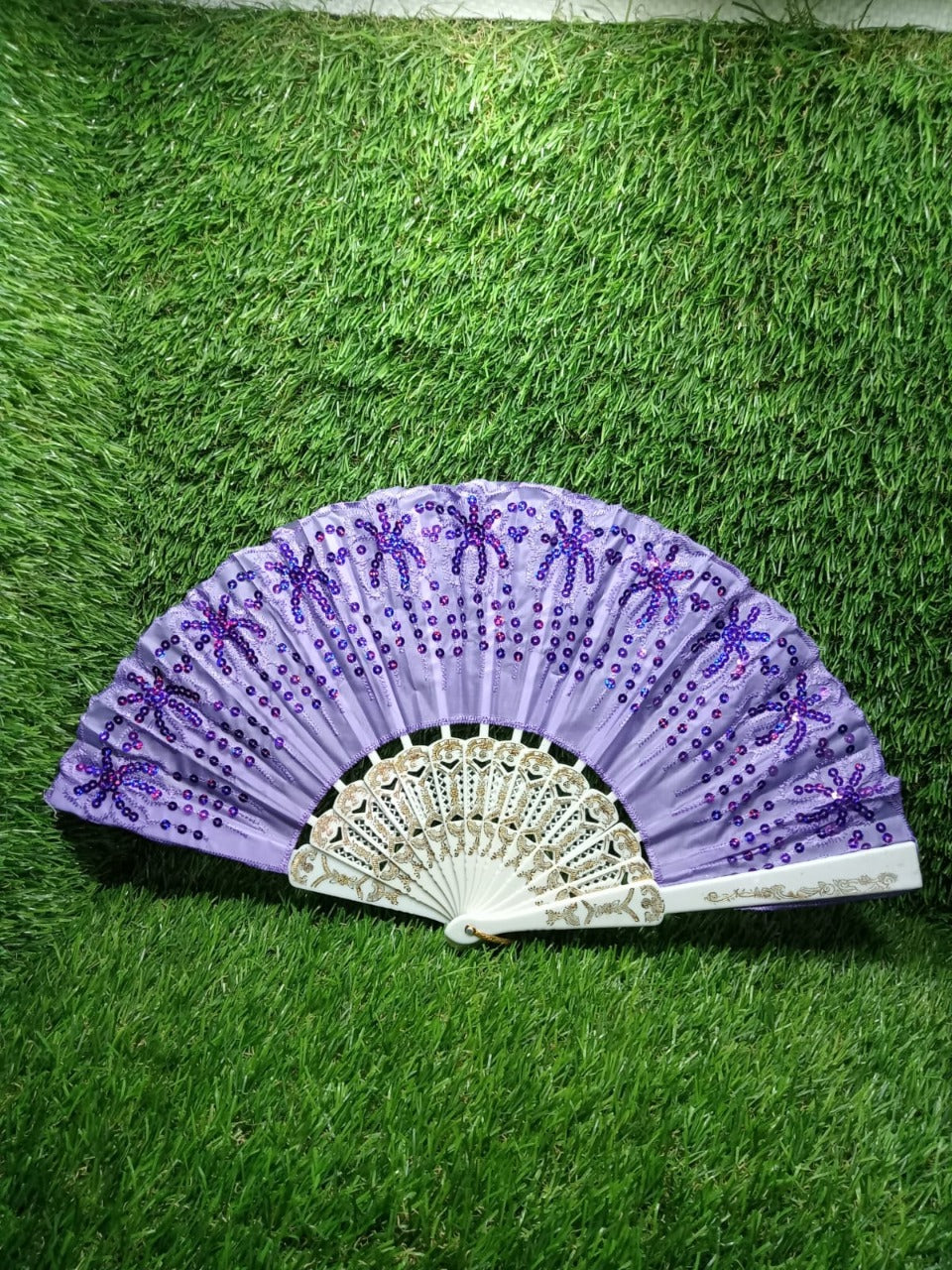 Hand Folding Fan, Chinese Vintage Style Handheld Fan with Fabric Sleeve - Springkart 