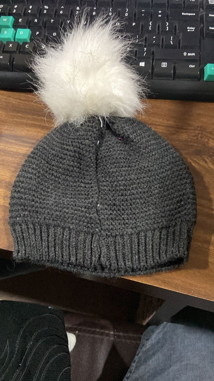 Men's and Women's Skull Slouchy Winter Woolen Knitted Black Inside Fur Beanie Cap. - Springkart 