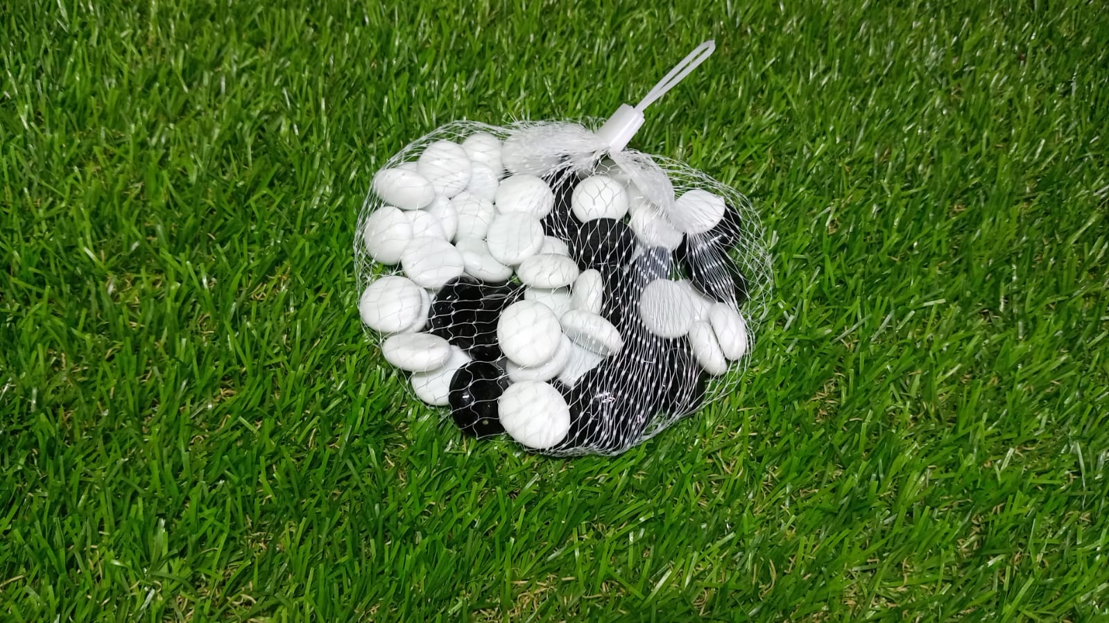 Glass Gem Stone, Flat Round Marbles Pebbles for Vase Fillers, Attractive pebbles for Aquarium Fish Tank. - Springkart 