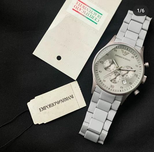 Style , Fashion and Quality With Emporio Armani With black styling strap *⌚⌚