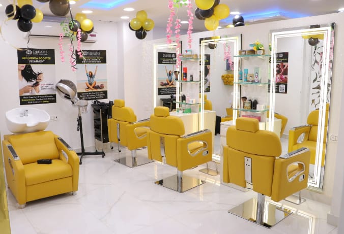 Cafe Hair Cutting Professional New Chair Imported Chair..