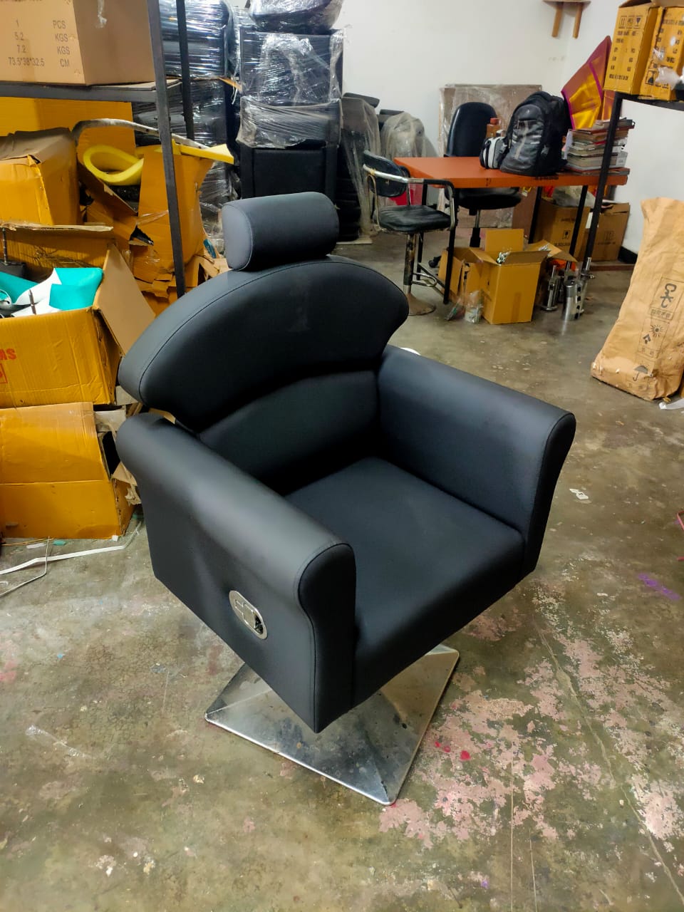 Steel Brown BRUT SALON CHAIR, p.u cushion/Professional, Synthetic Leather Imported.