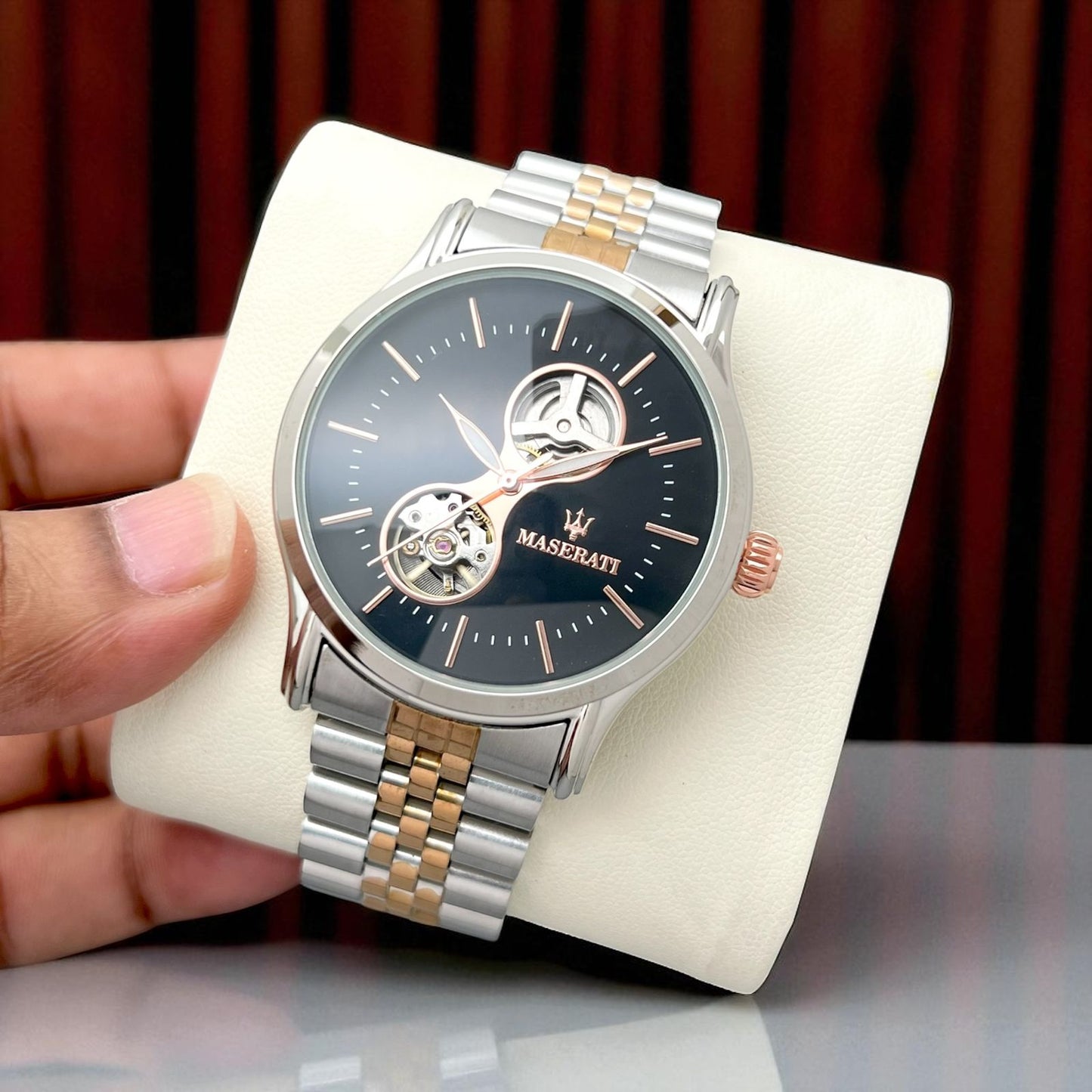masarati  WATCH AUTOMATIC ANTI ALLERGIC METAL BELT TO AMAZE CUSTOMER