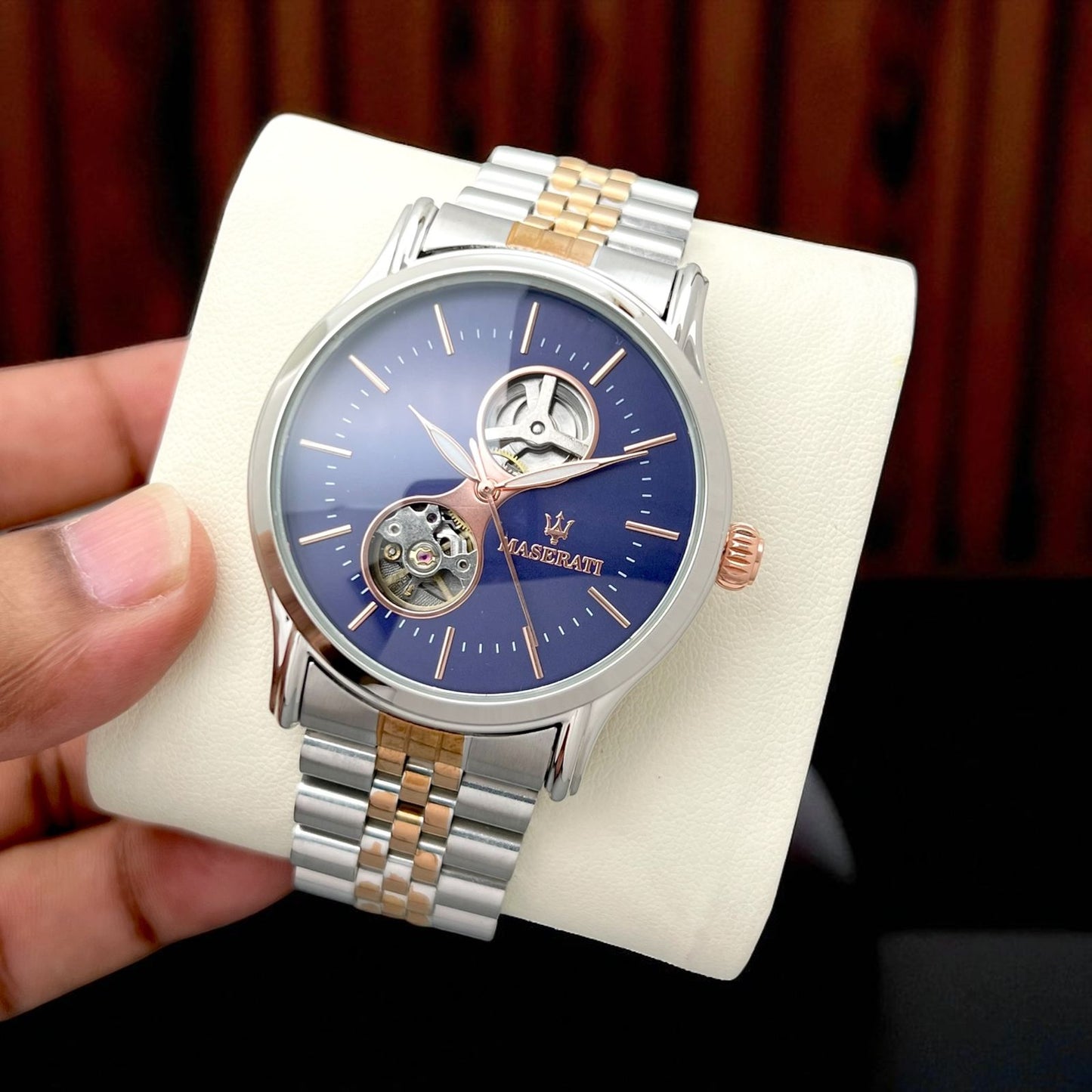 masarati  WATCH AUTOMATIC ANTI ALLERGIC METAL BELT TO AMAZE CUSTOMER