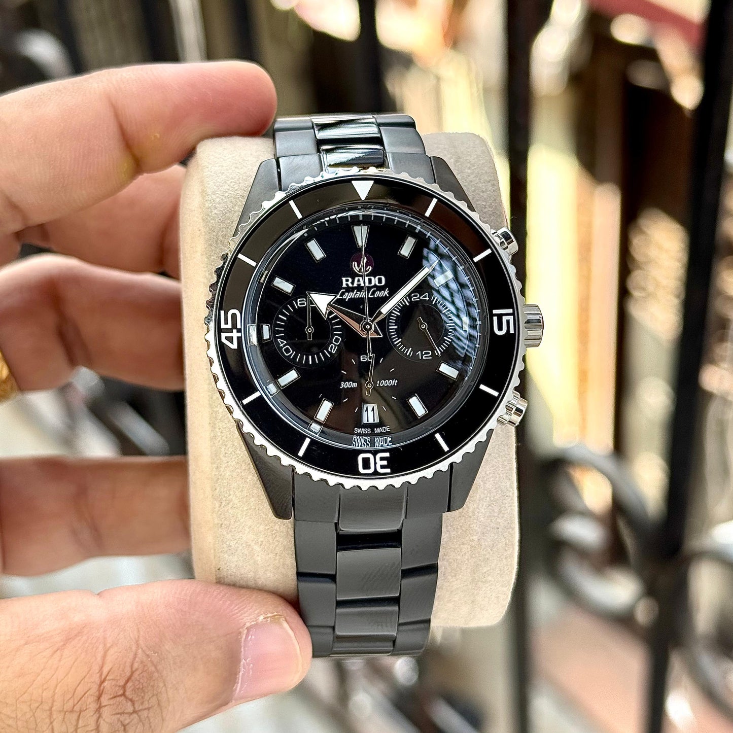 RADO CAPTAIN COOK – HIGH-TECH CERAMIC LUXURY MASTERPIECE ✅