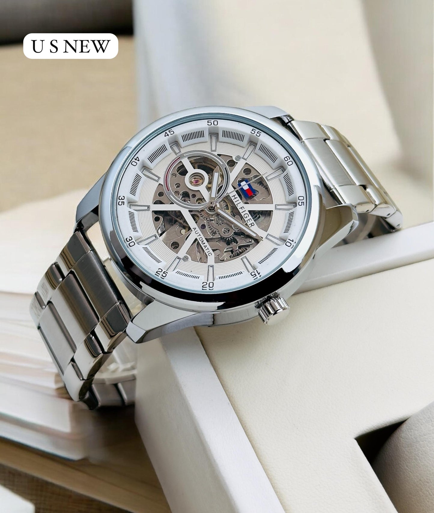 The difference between style and fashion is HILFIGER quality With styling metal strap⌚⌚